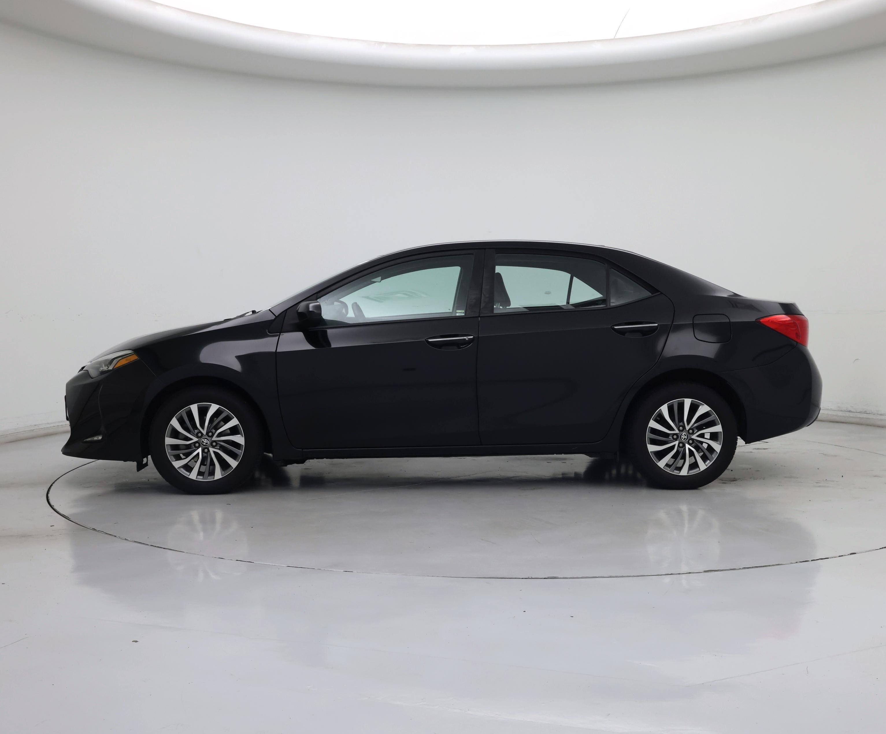 Thumbnail: 2019 Toyota Corolla - 3