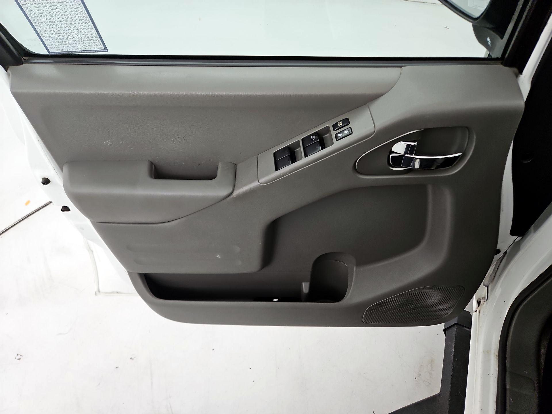 Thumbnail: 2016 Nissan Frontier - 12