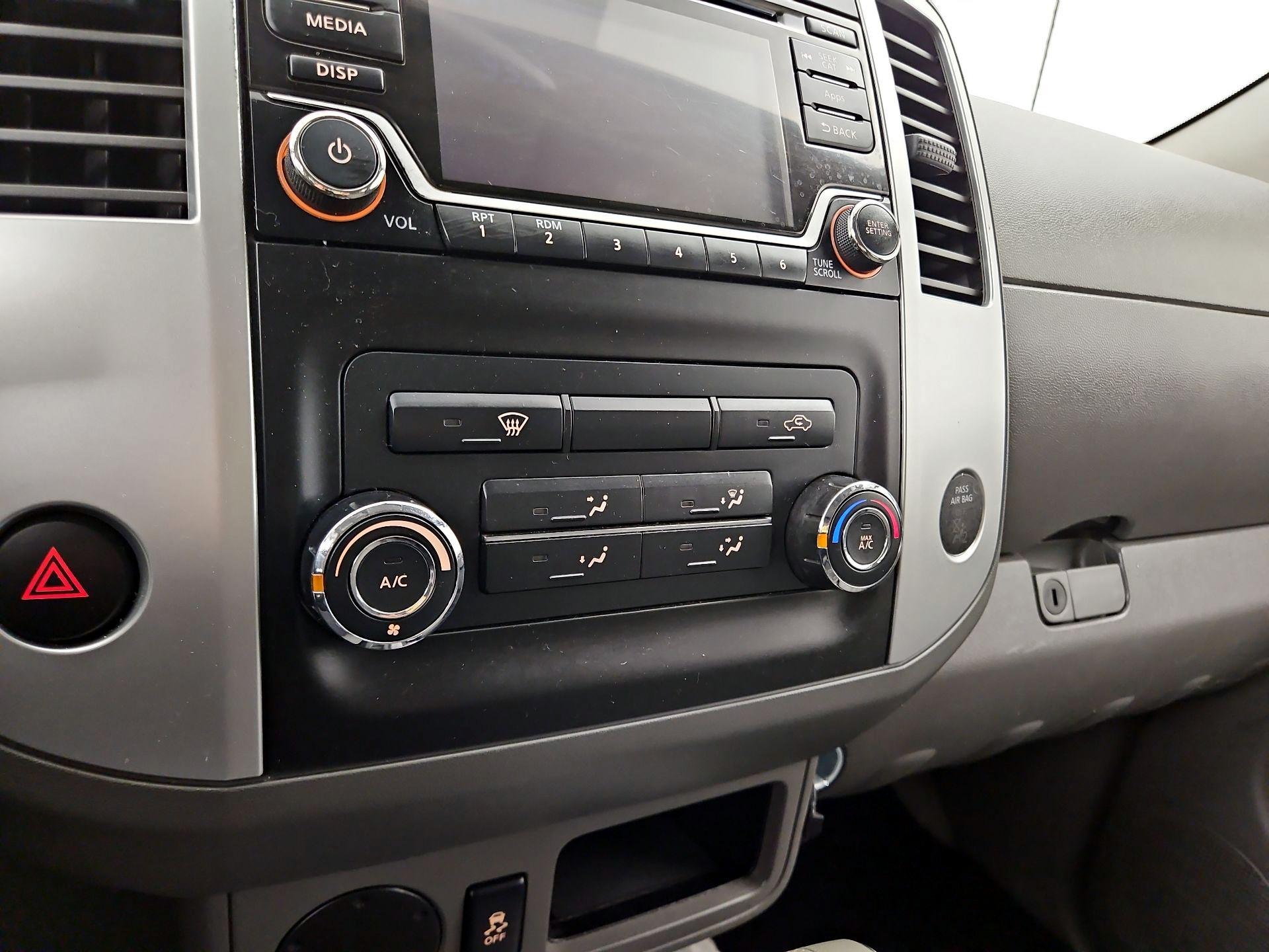 Thumbnail: 2016 Nissan Frontier - 15