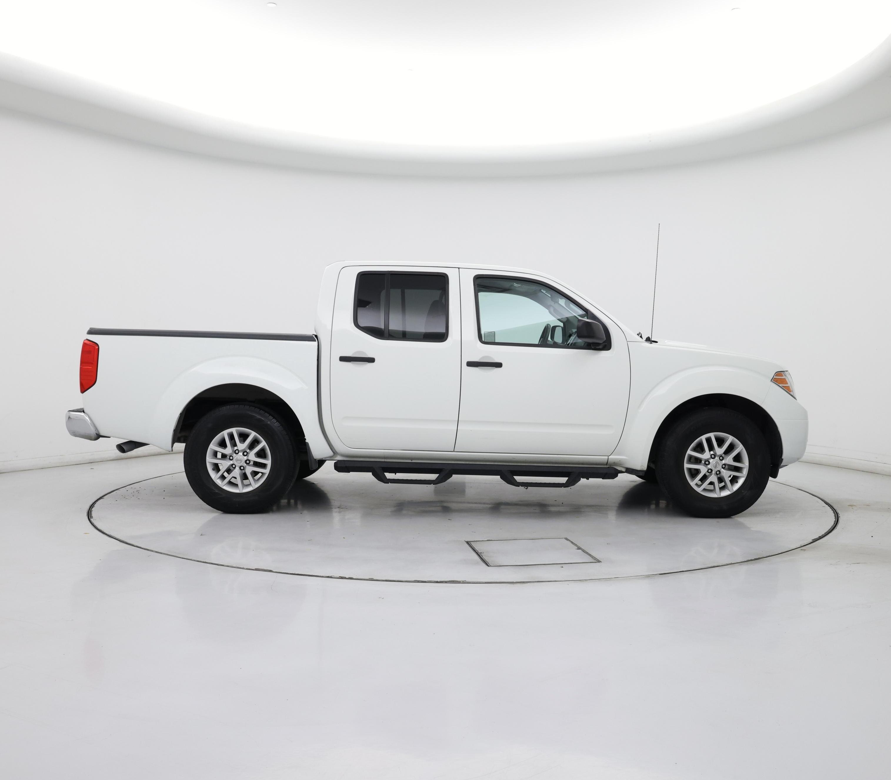 Thumbnail: 2016 Nissan Frontier - 7