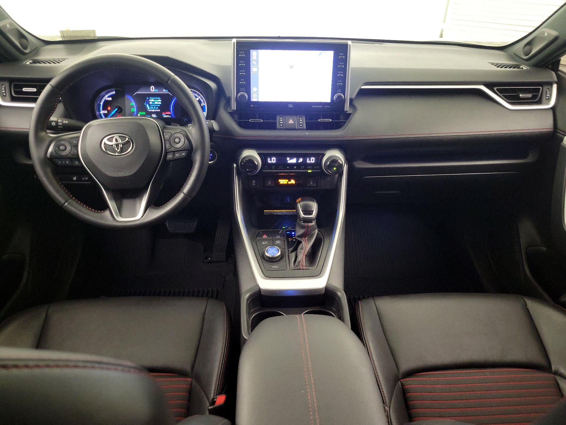 Thumbnail: 2021 Toyota RAV4 - 9