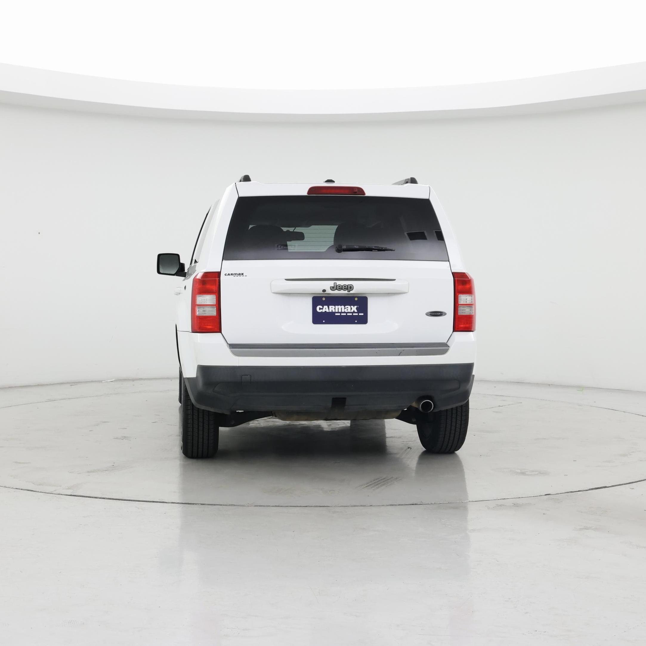 Thumbnail: 2016 Jeep Patriot - 6