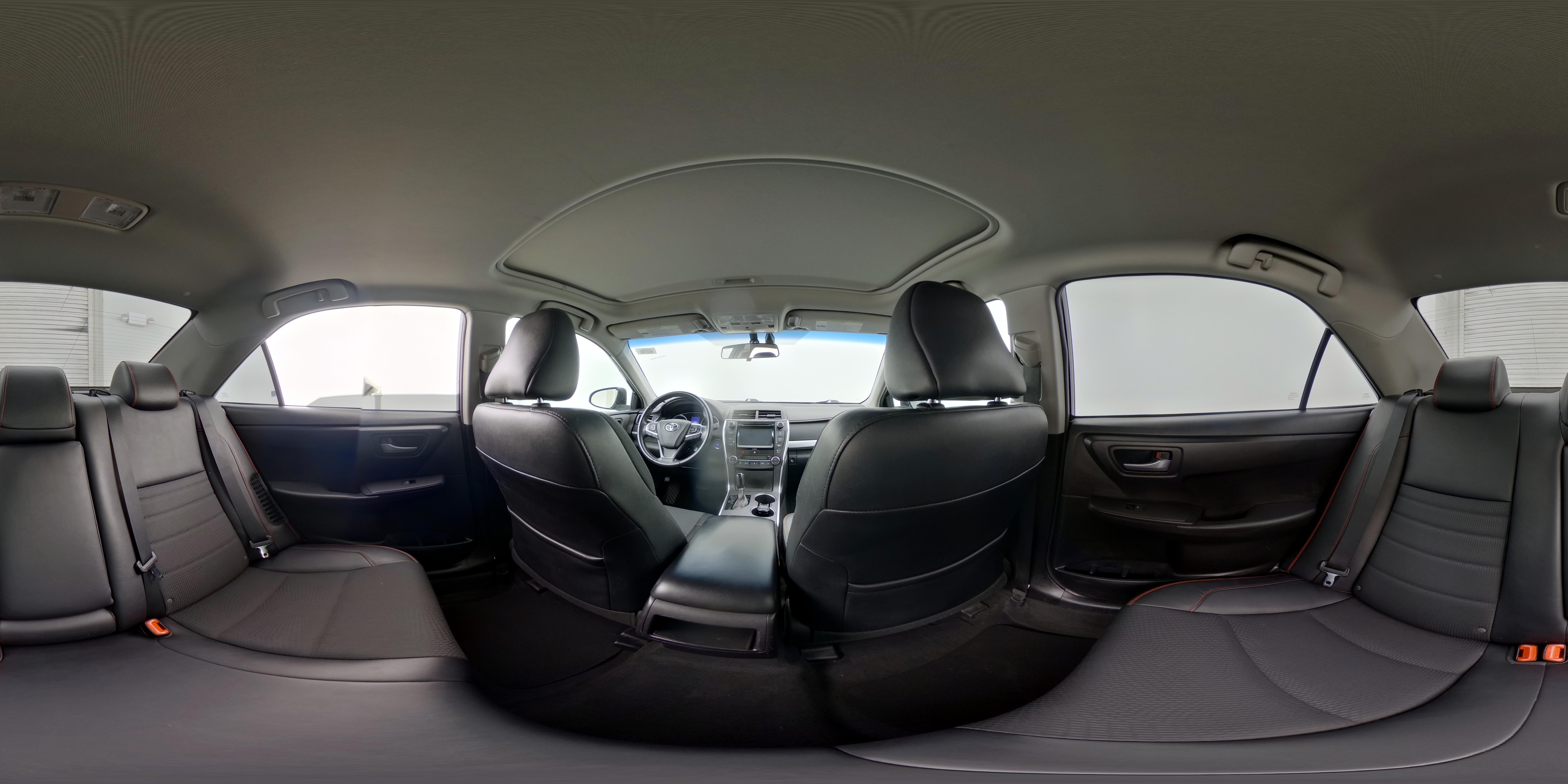 2017 Toyota Camry SE - Photo 27