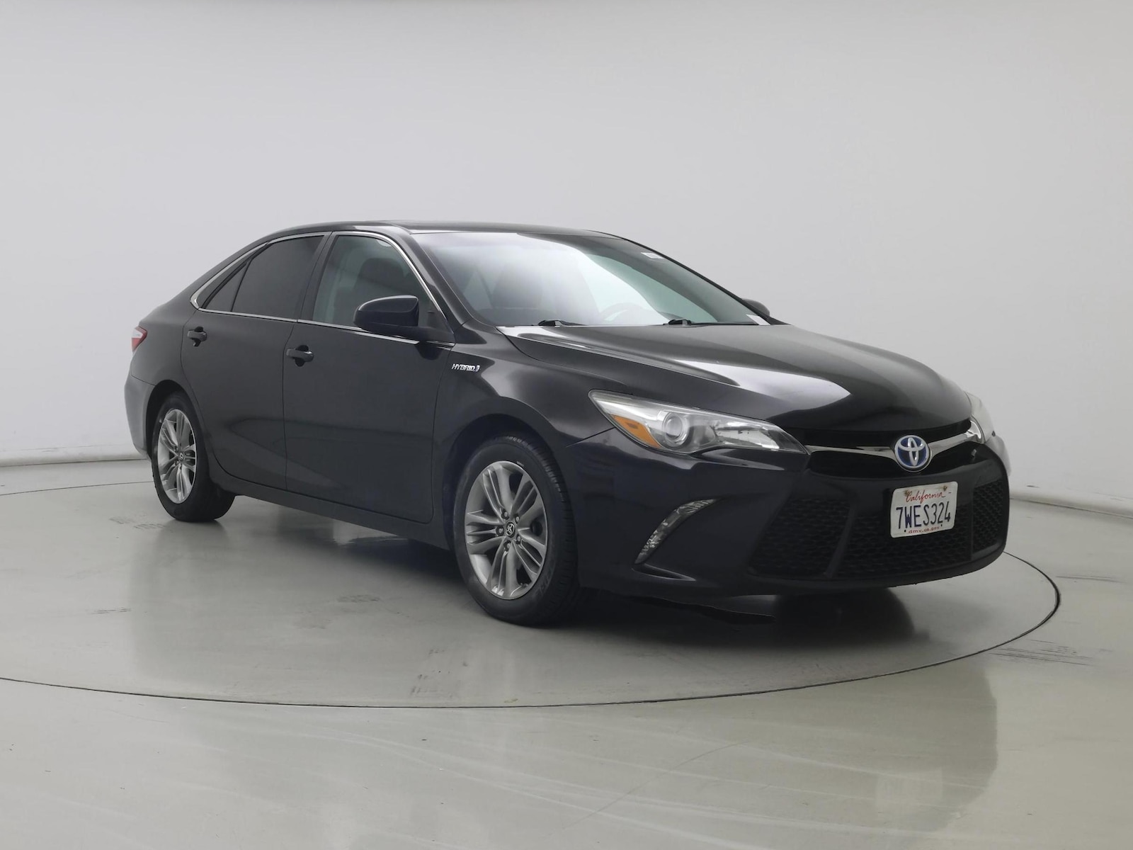 2017 Toyota Camry SE - Photo 2