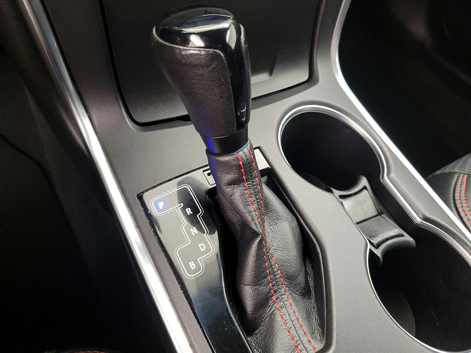 2017 Toyota Camry SE - Photo 19