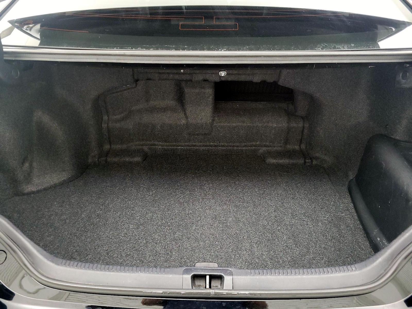 2017 Toyota Camry SE - Photo 23