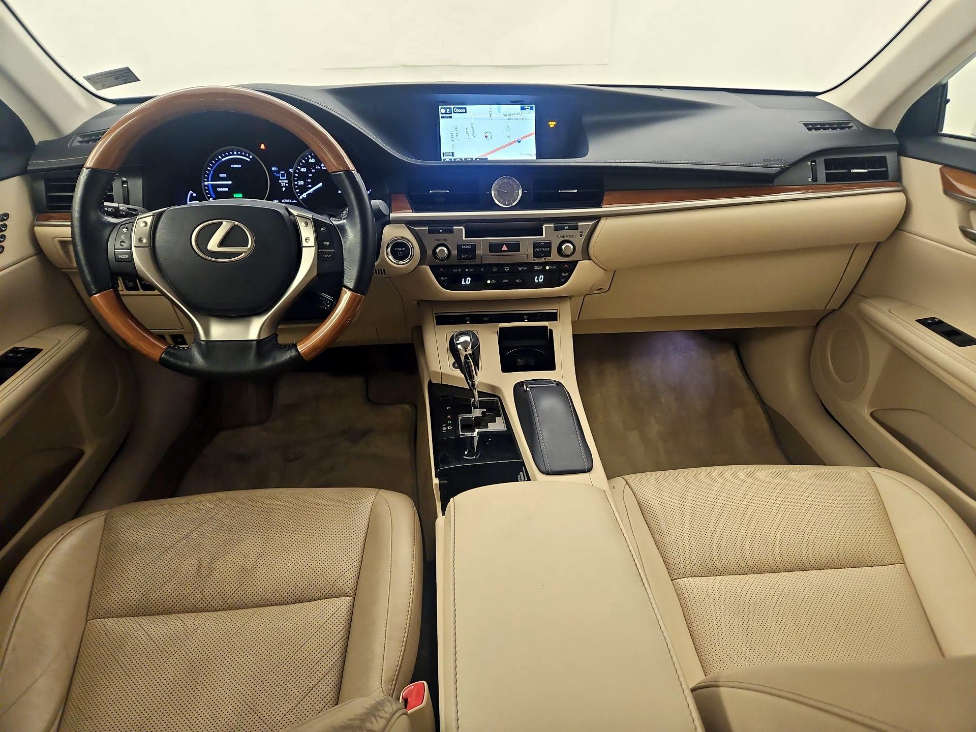 Thumbnail: 2015 Lexus ES - 9