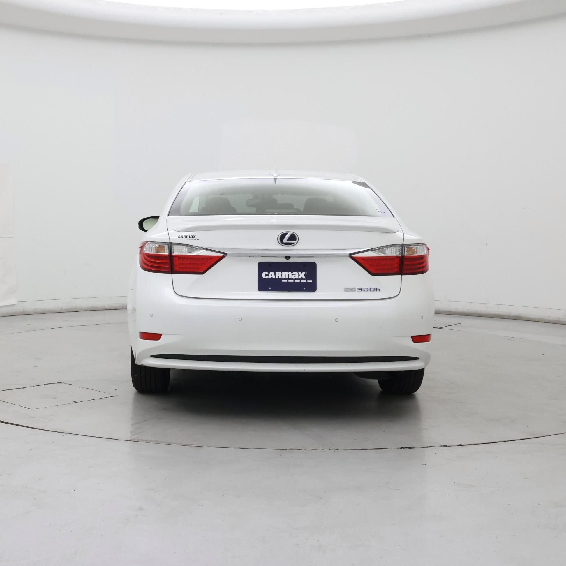 Thumbnail: 2015 Lexus ES - 6