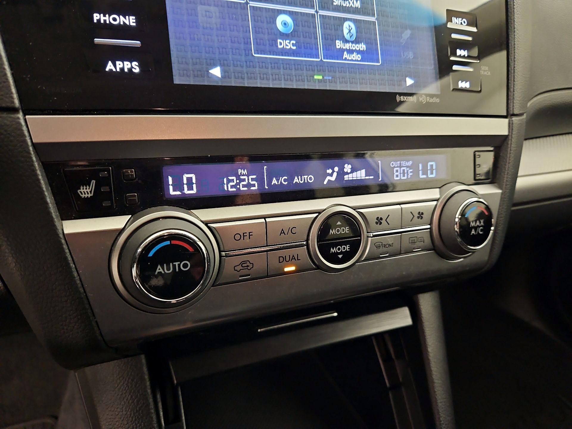 Thumbnail: 2016 Subaru Outback - 16