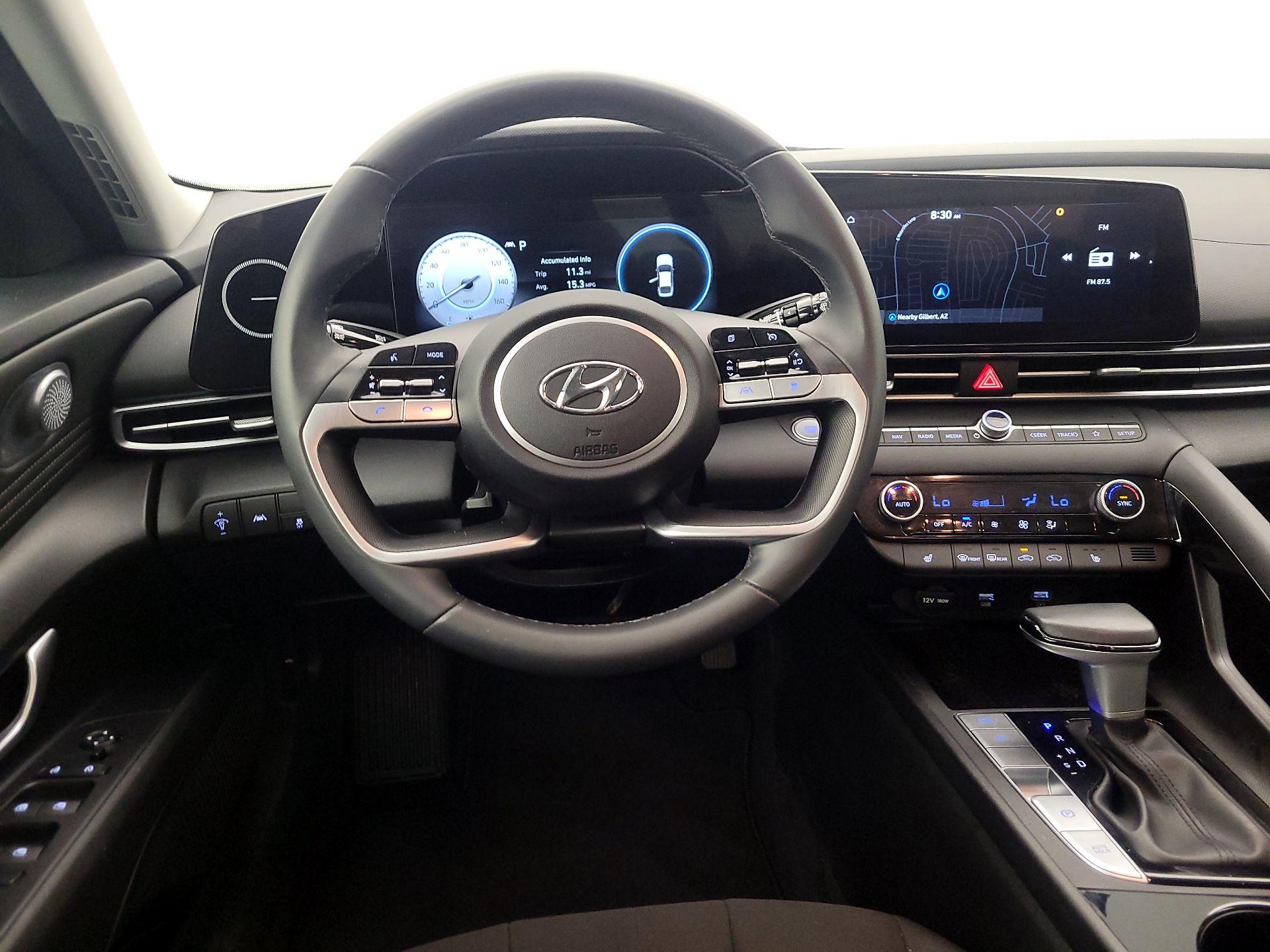 Thumbnail: 2023 Hyundai Elantra - 10