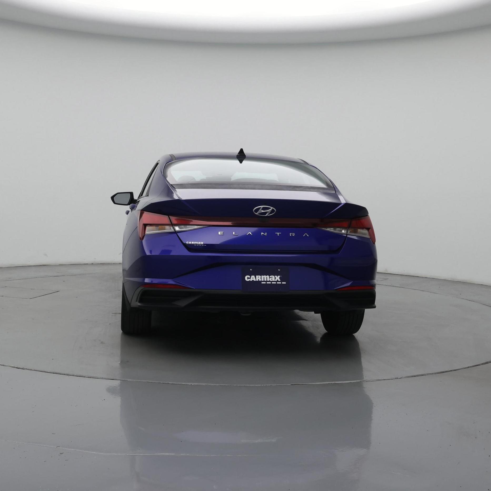 Thumbnail: 2023 Hyundai Elantra - 6