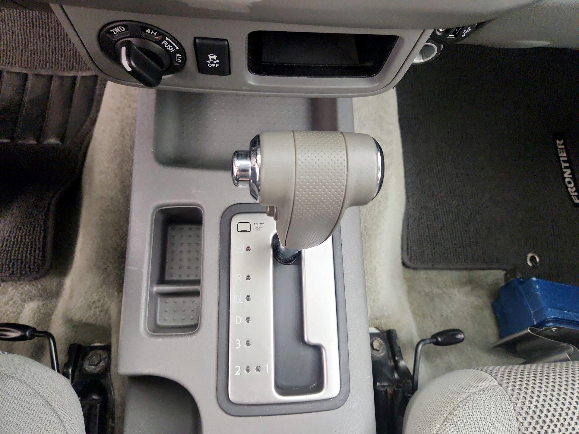 Thumbnail: 2017 Nissan Frontier - 16