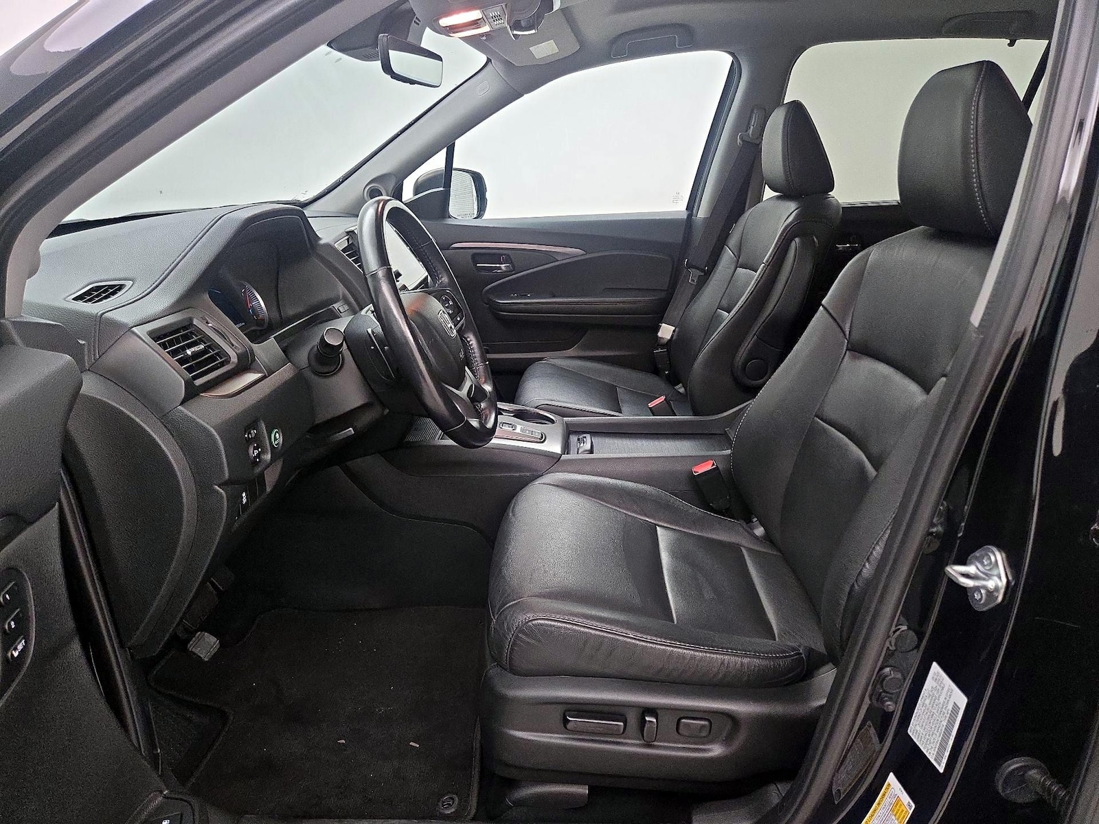 2022 Honda Pilot SE - Photo 12