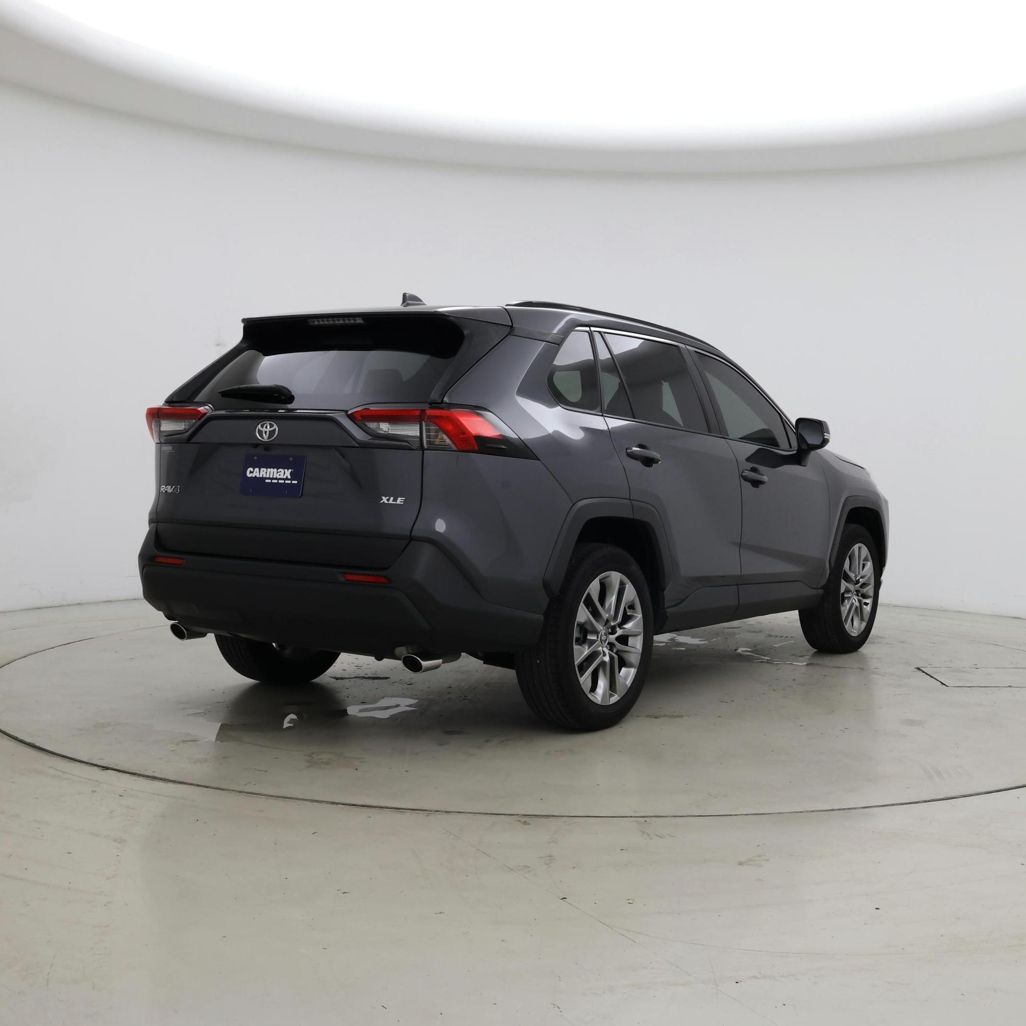 Thumbnail: 2025 Toyota RAV4 - 8