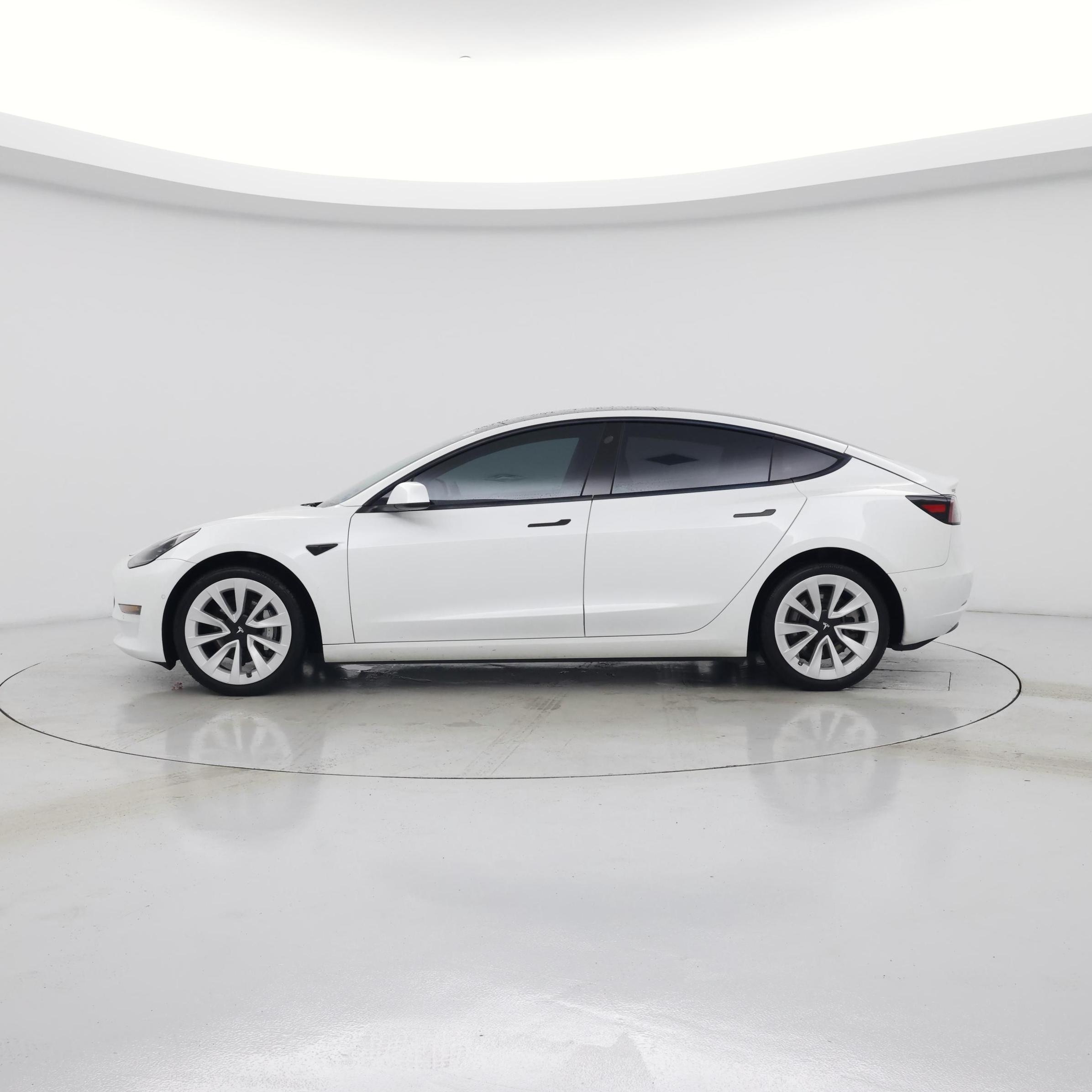 Thumbnail: 2021 Tesla Model 3 - 3