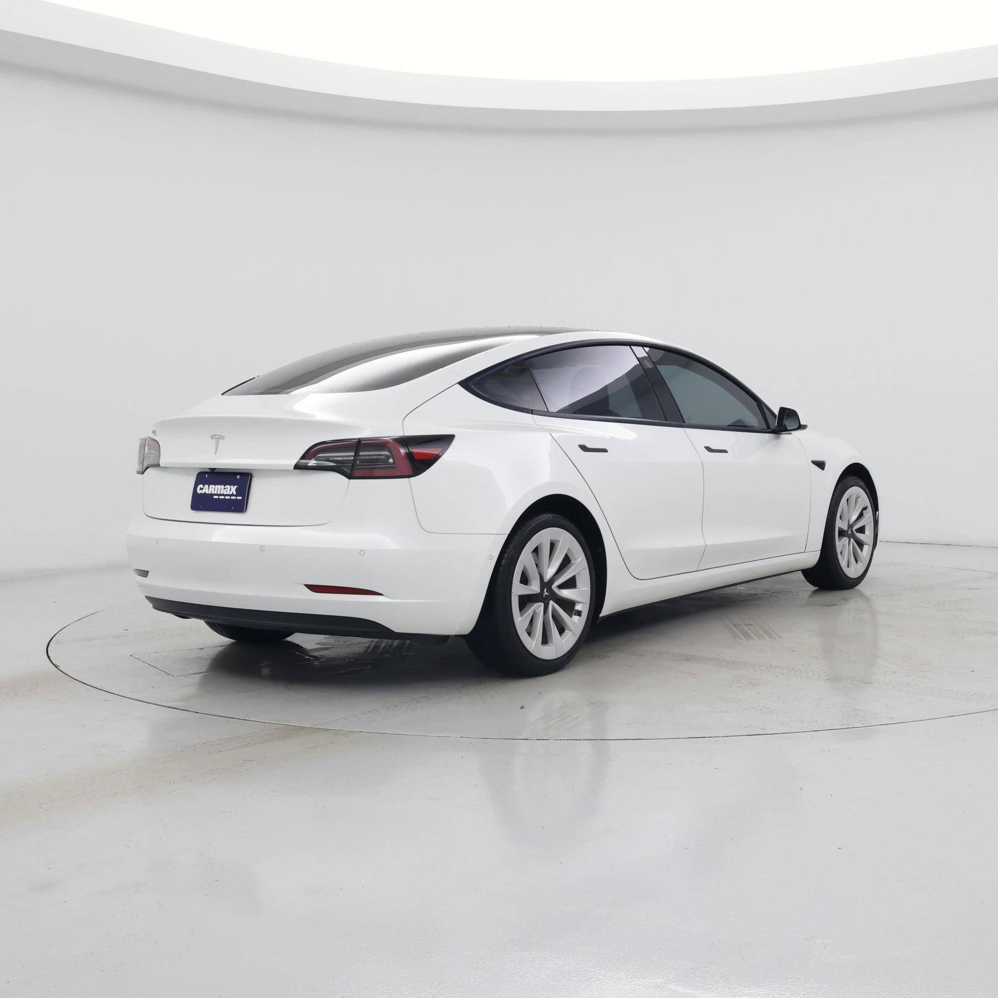 Thumbnail: 2021 Tesla Model 3 - 8