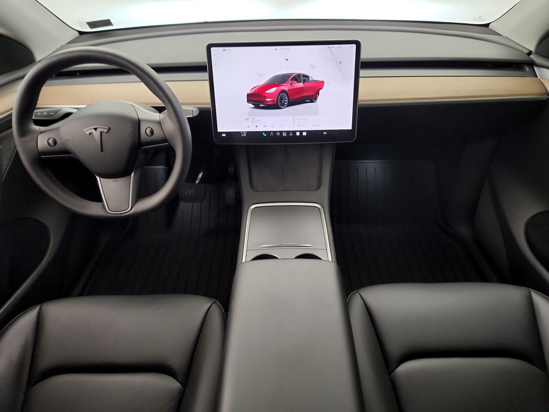 Thumbnail: 2023 Tesla Model Y - 9