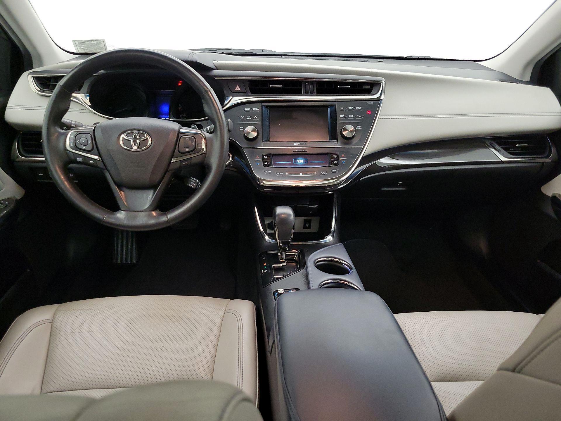 Thumbnail: 2014 Toyota Avalon - 9