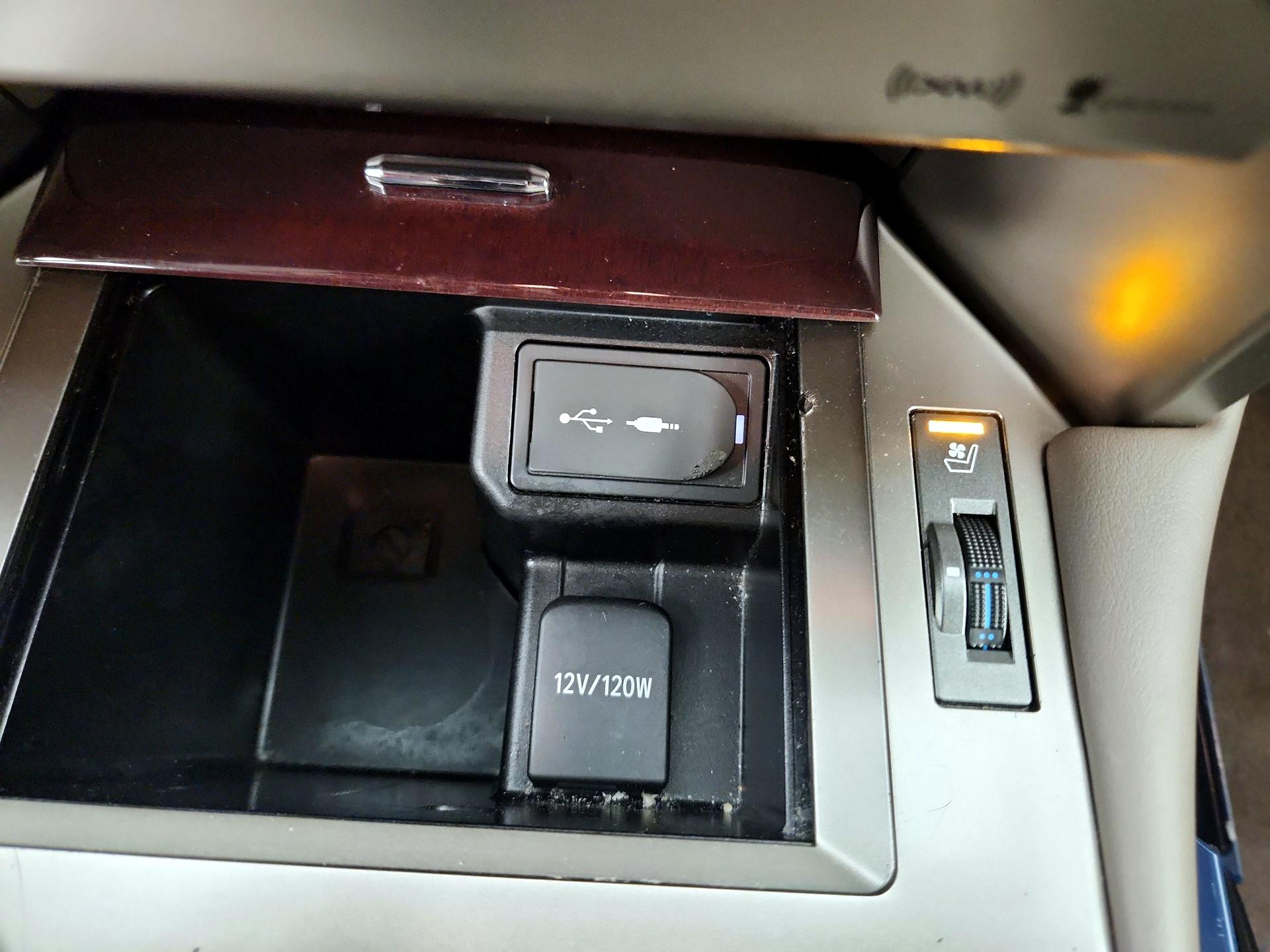 Thumbnail: 2019 Lexus GX - 17