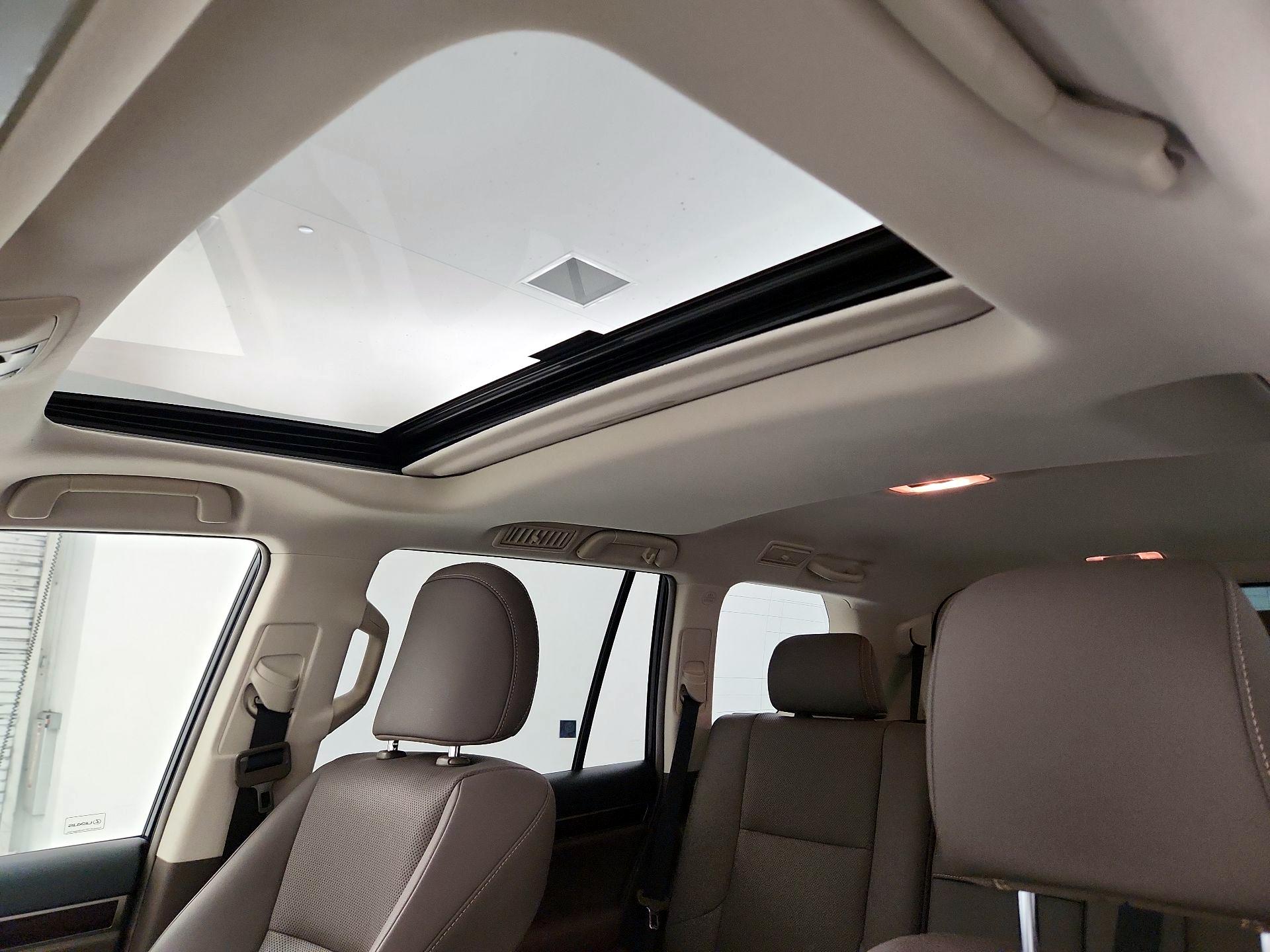 Thumbnail: 2019 Lexus GX - 18