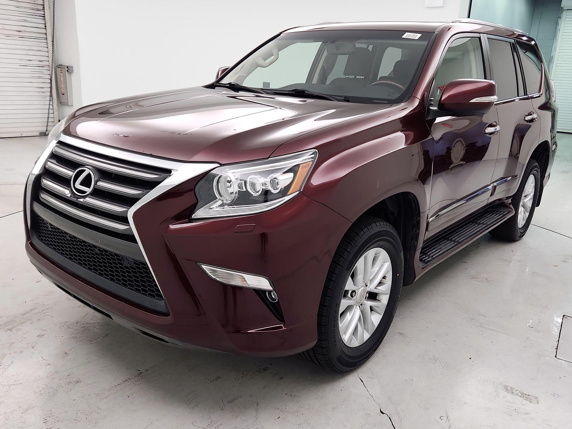 Thumbnail: 2019 Lexus GX - 3