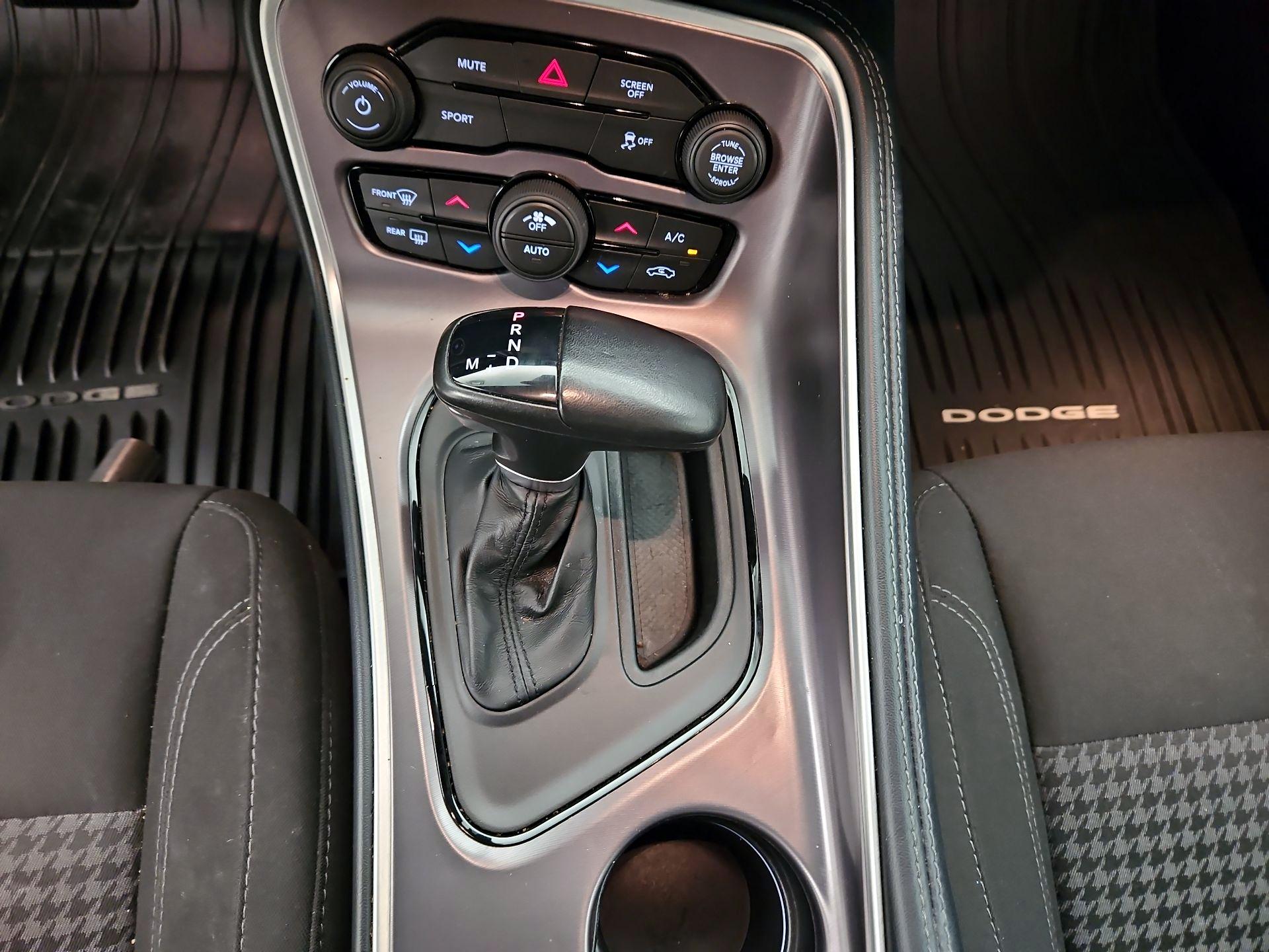 Thumbnail: 2021 Dodge Challenger - 17