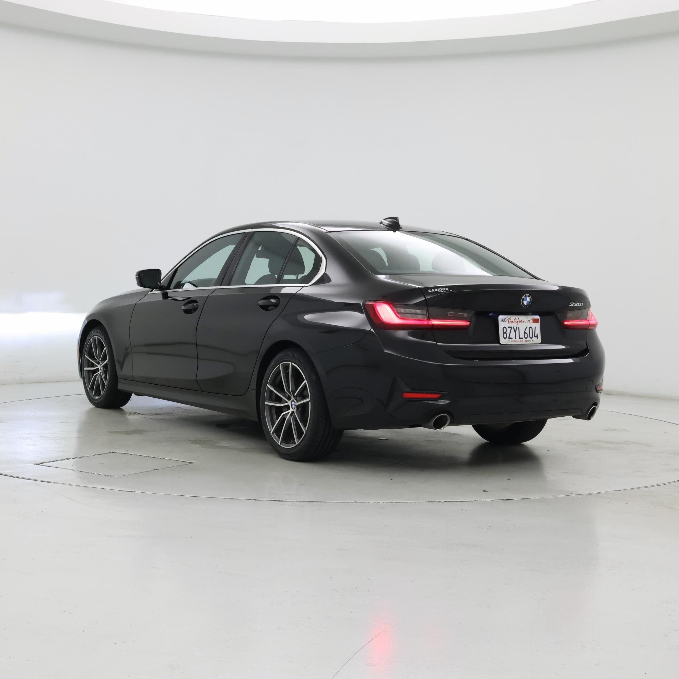 Thumbnail: 2021 BMW 3 Series - 2