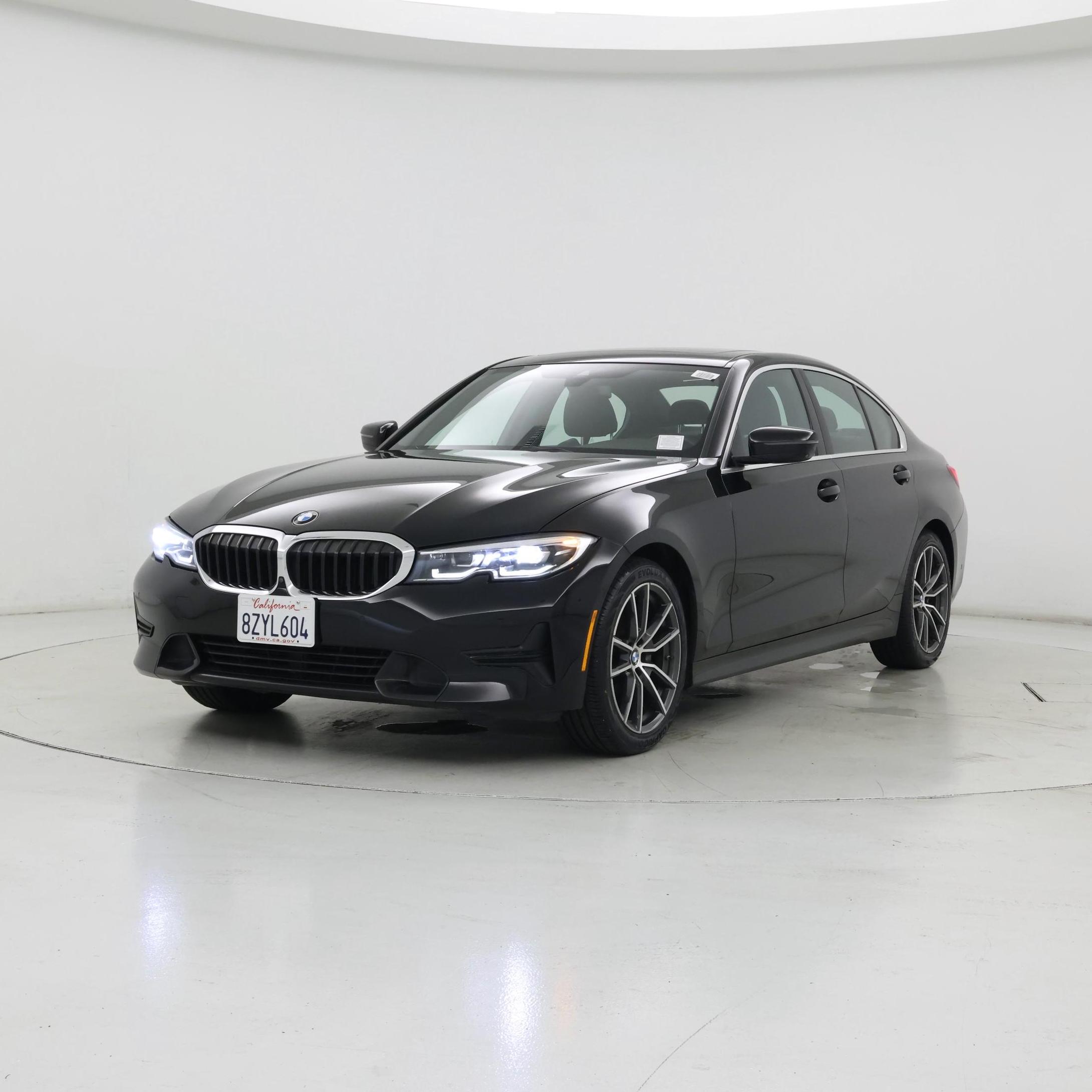 Thumbnail: 2021 BMW 3 Series - 4