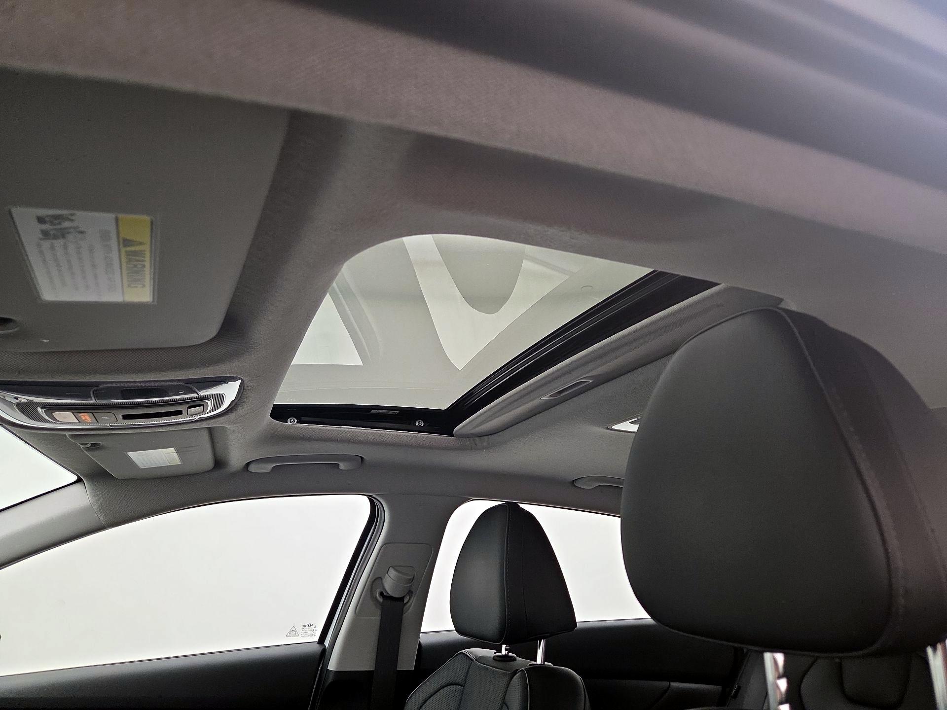 Thumbnail: 2024 Hyundai Elantra - 20