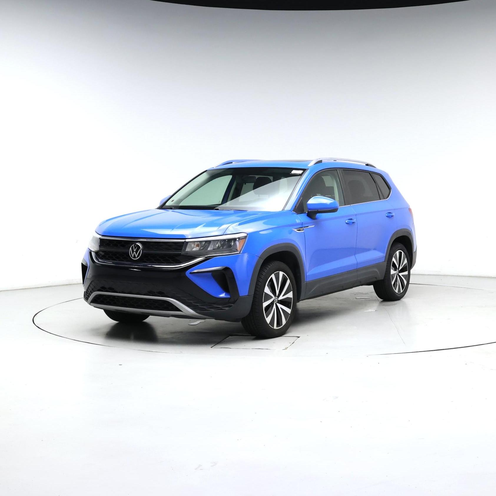 Thumbnail: 2022 Volkswagen Taos - 4