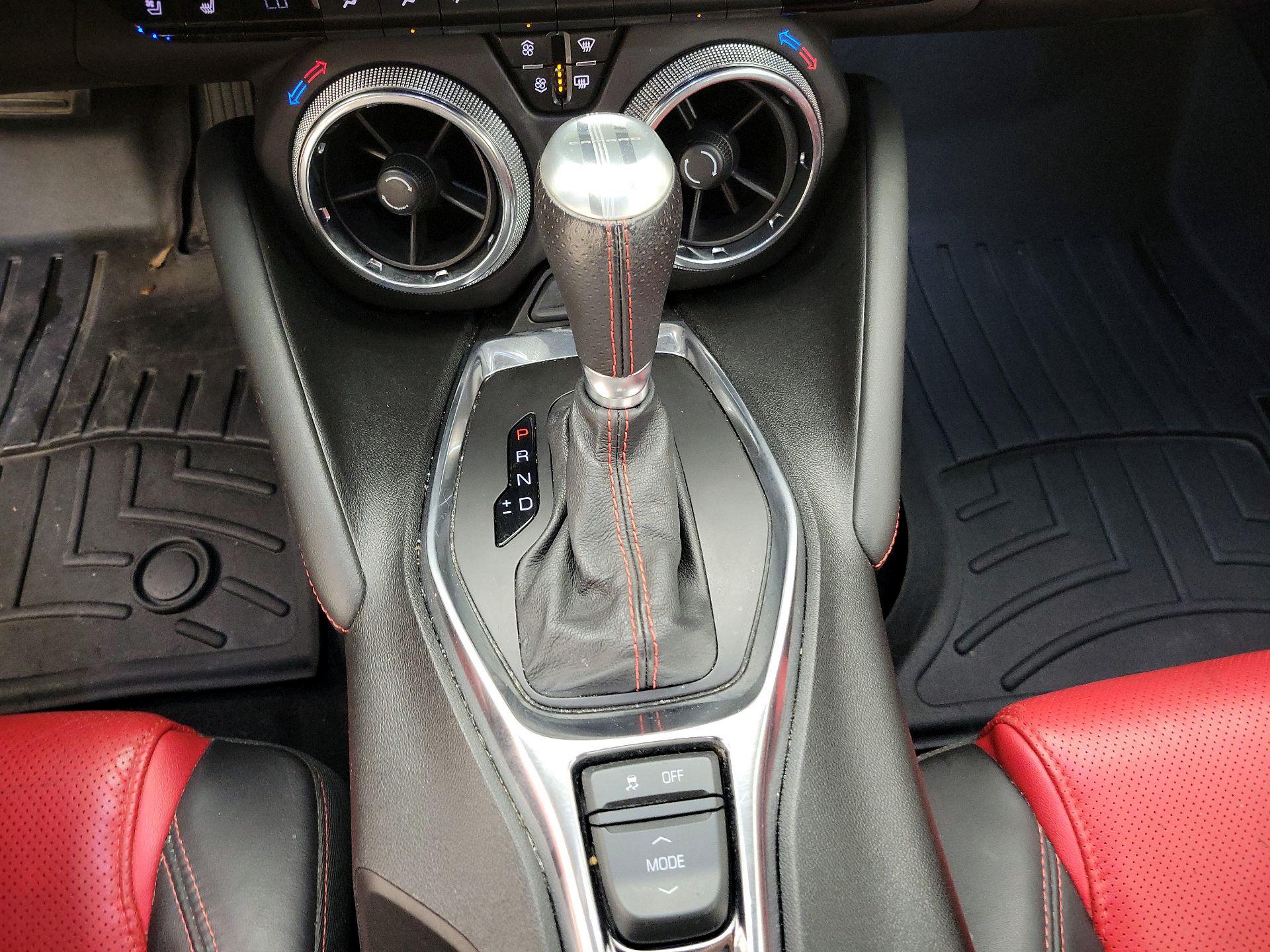 Thumbnail: 2019 Chevrolet Camaro - 17