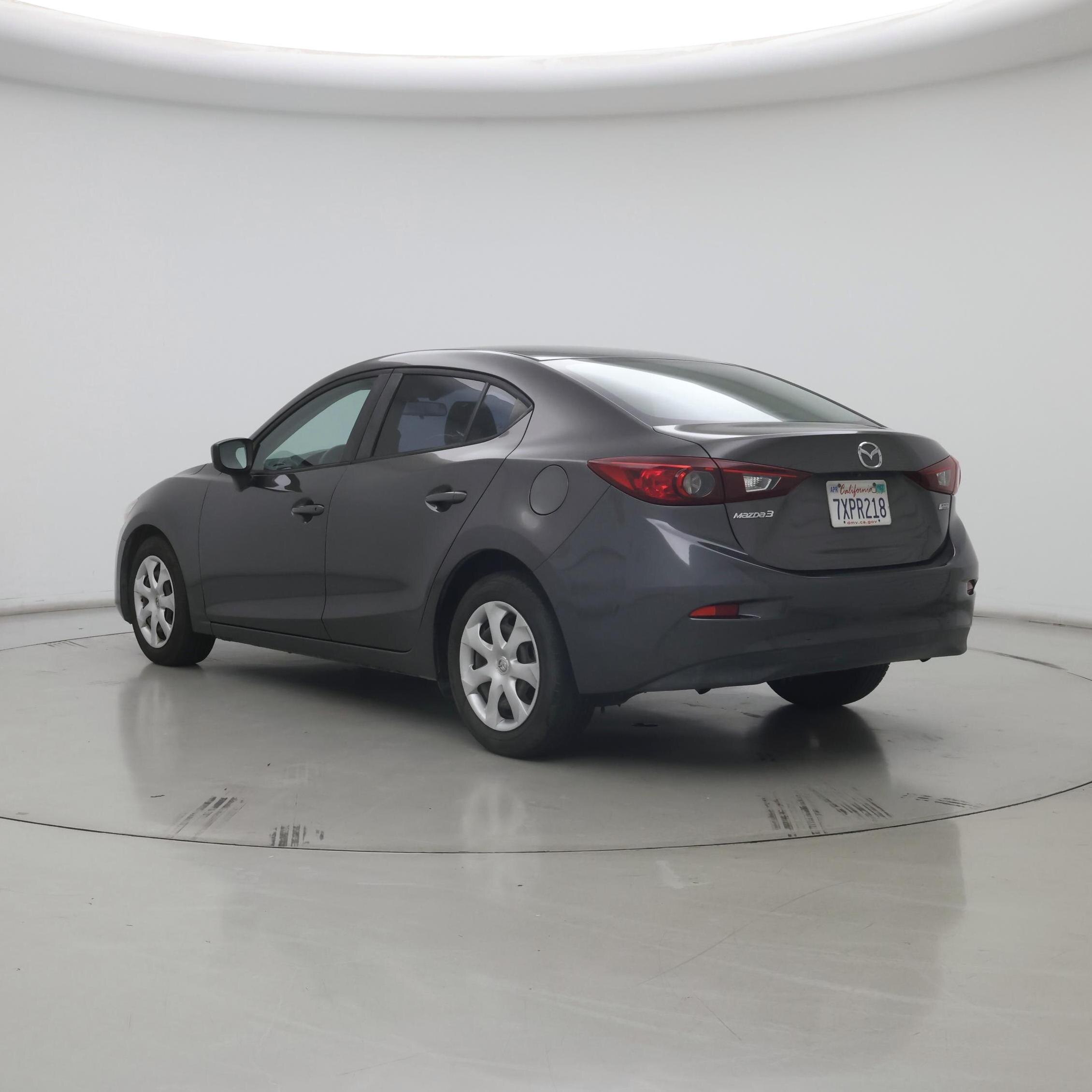 Thumbnail: 2017 Mazda Mazda3 - 2