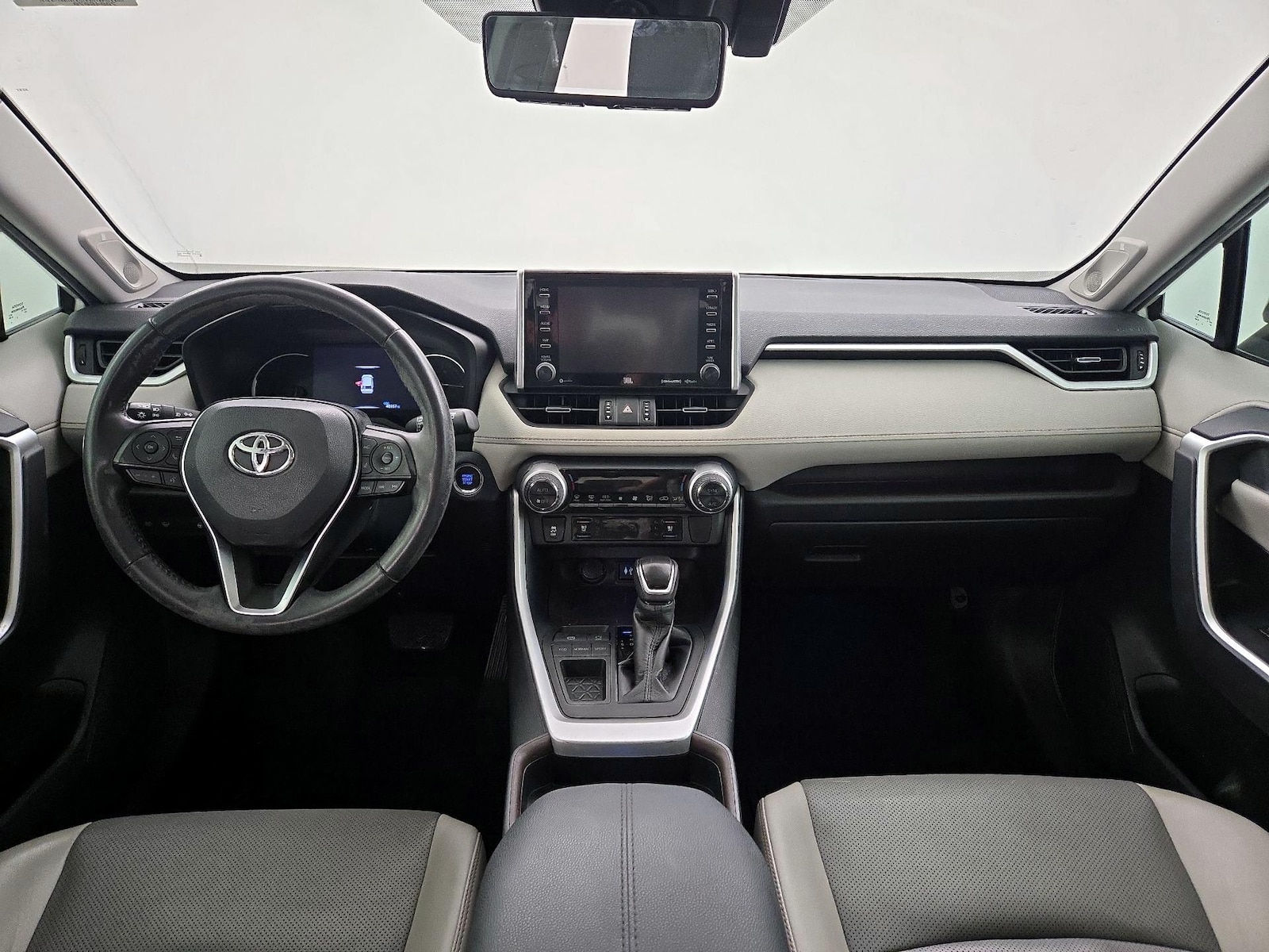2019 Toyota RAV4 Limited - Photo 10