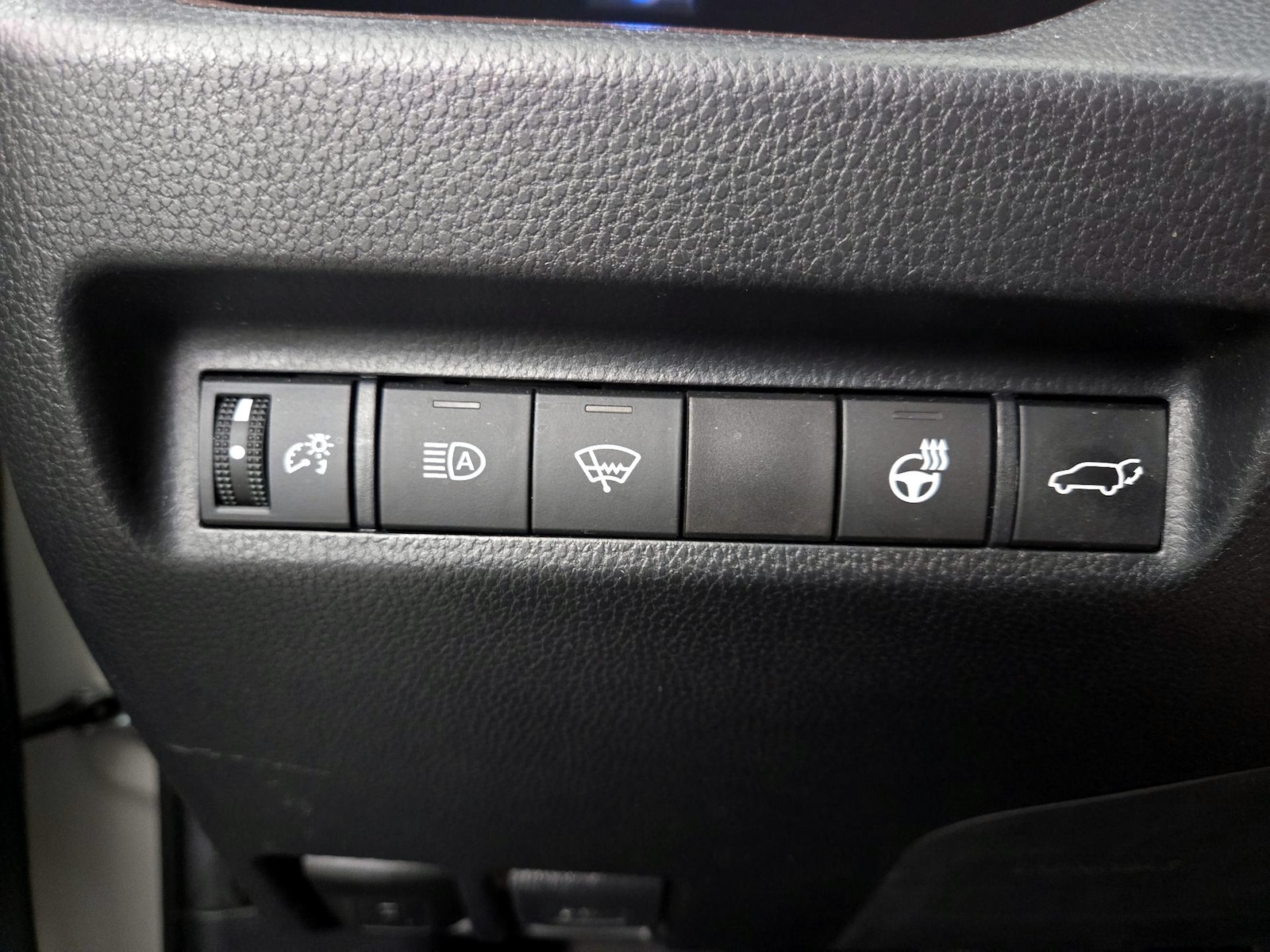 2019 Toyota RAV4 Limited - Photo 14