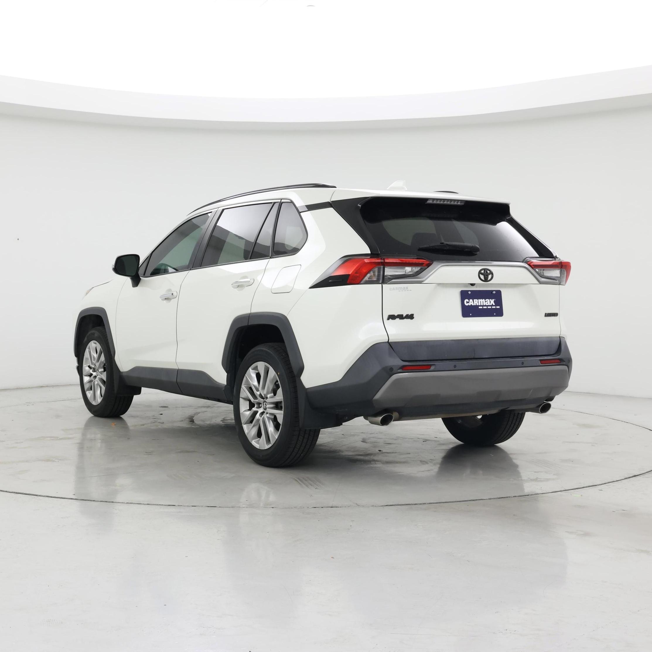 Thumbnail: 2019 Toyota RAV4 - 2