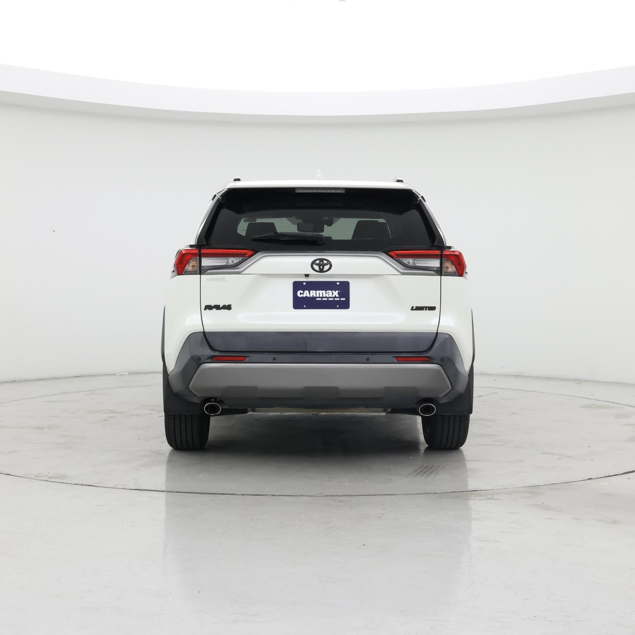Thumbnail: 2019 Toyota RAV4 - 6