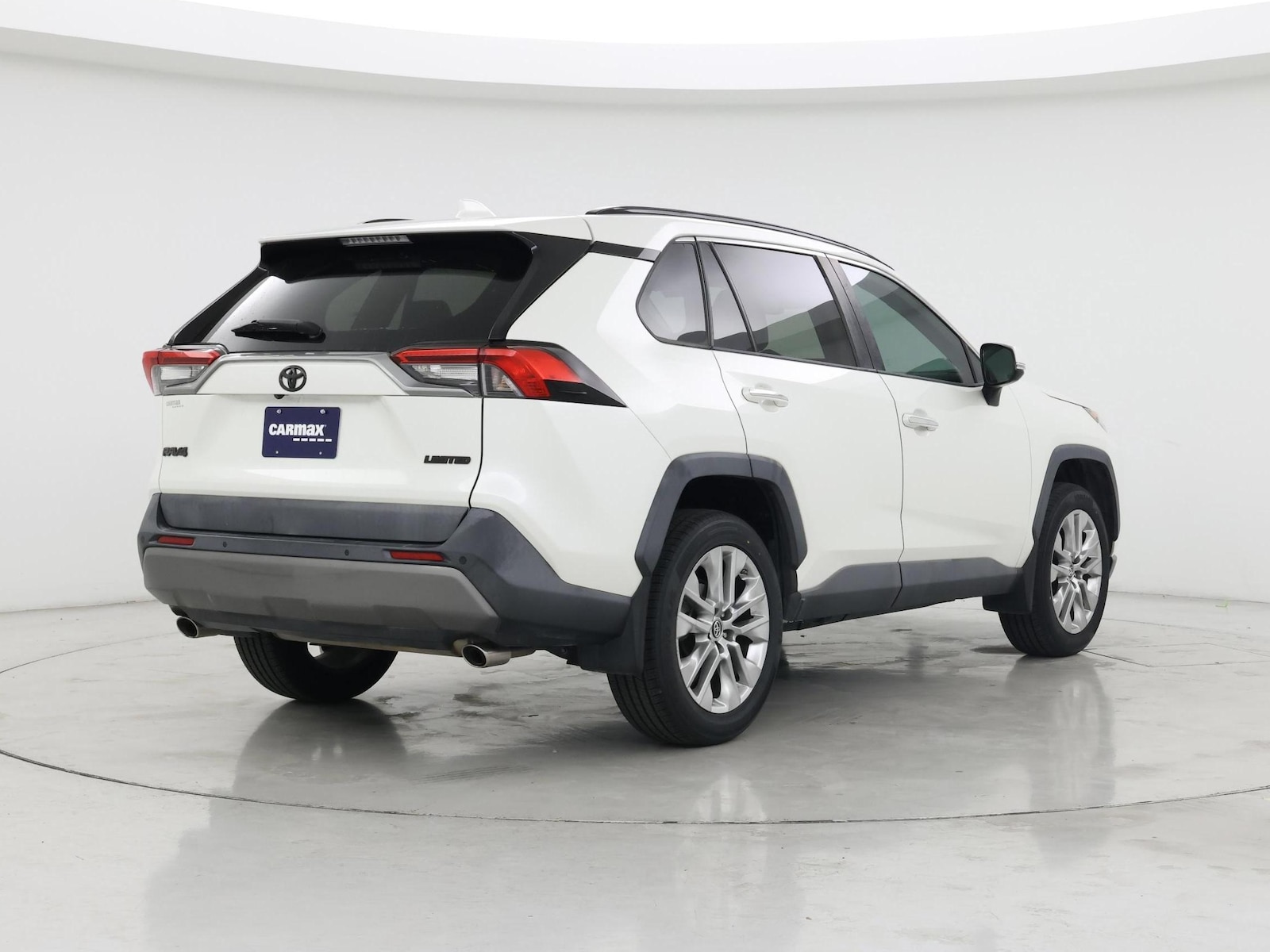2019 Toyota RAV4 Limited - Photo 9
