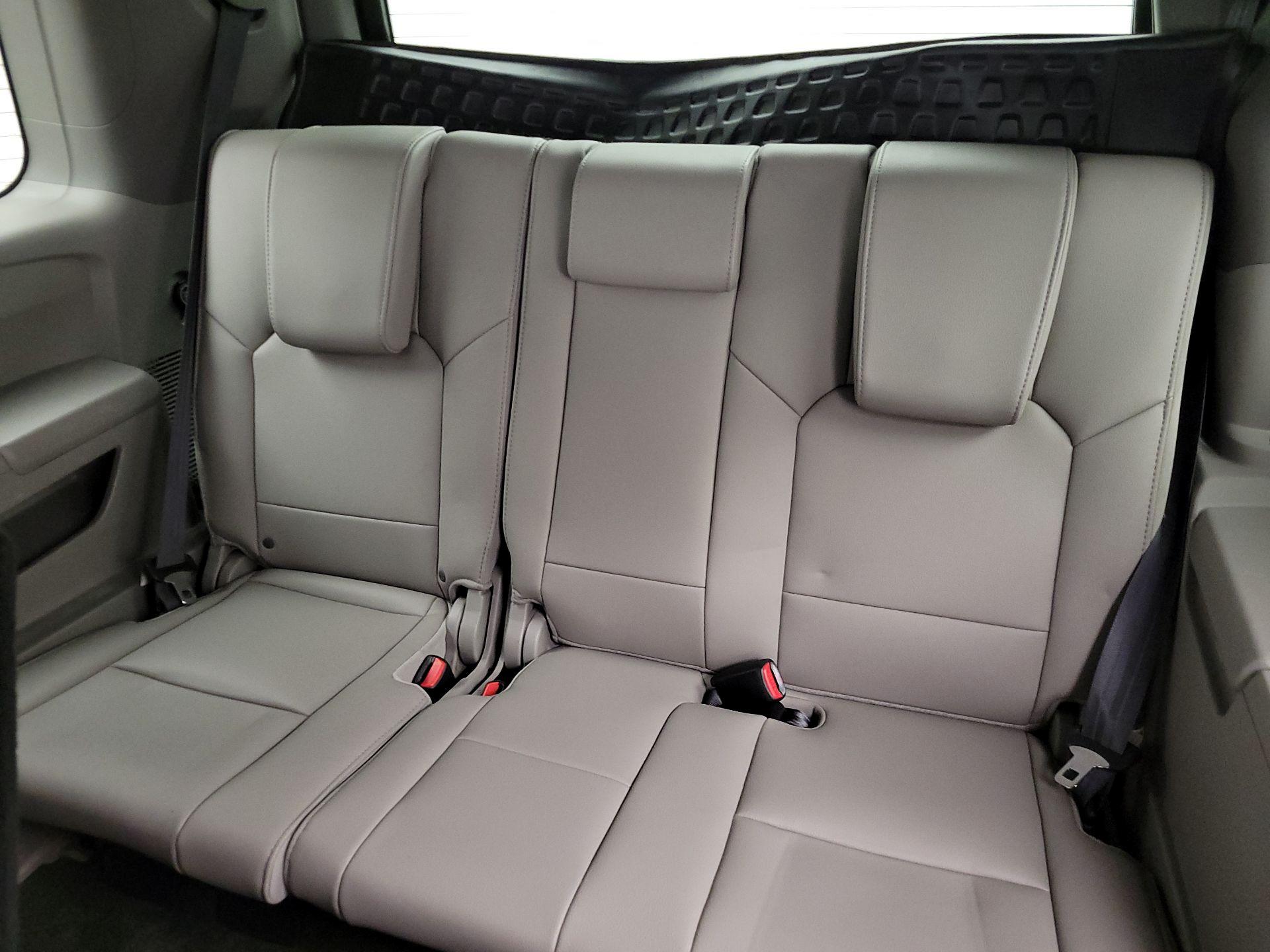 Thumbnail: 2015 Honda Pilot - 20
