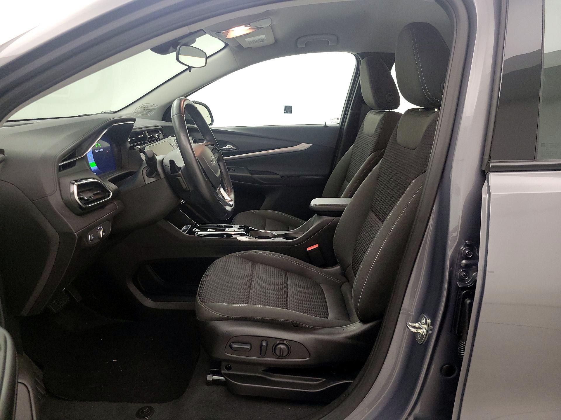 Thumbnail: 2023 Chevrolet Bolt EUV - 11