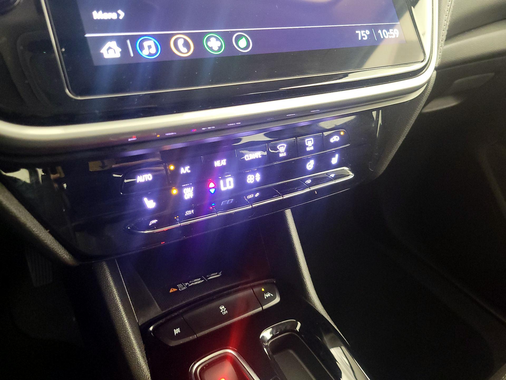 Thumbnail: 2023 Chevrolet Bolt EUV - 16