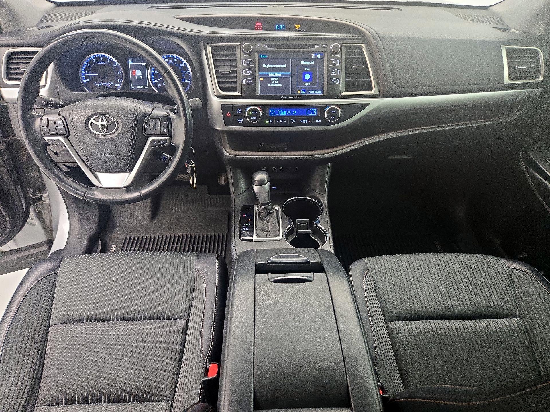 Thumbnail: 2018 Toyota Highlander - 9