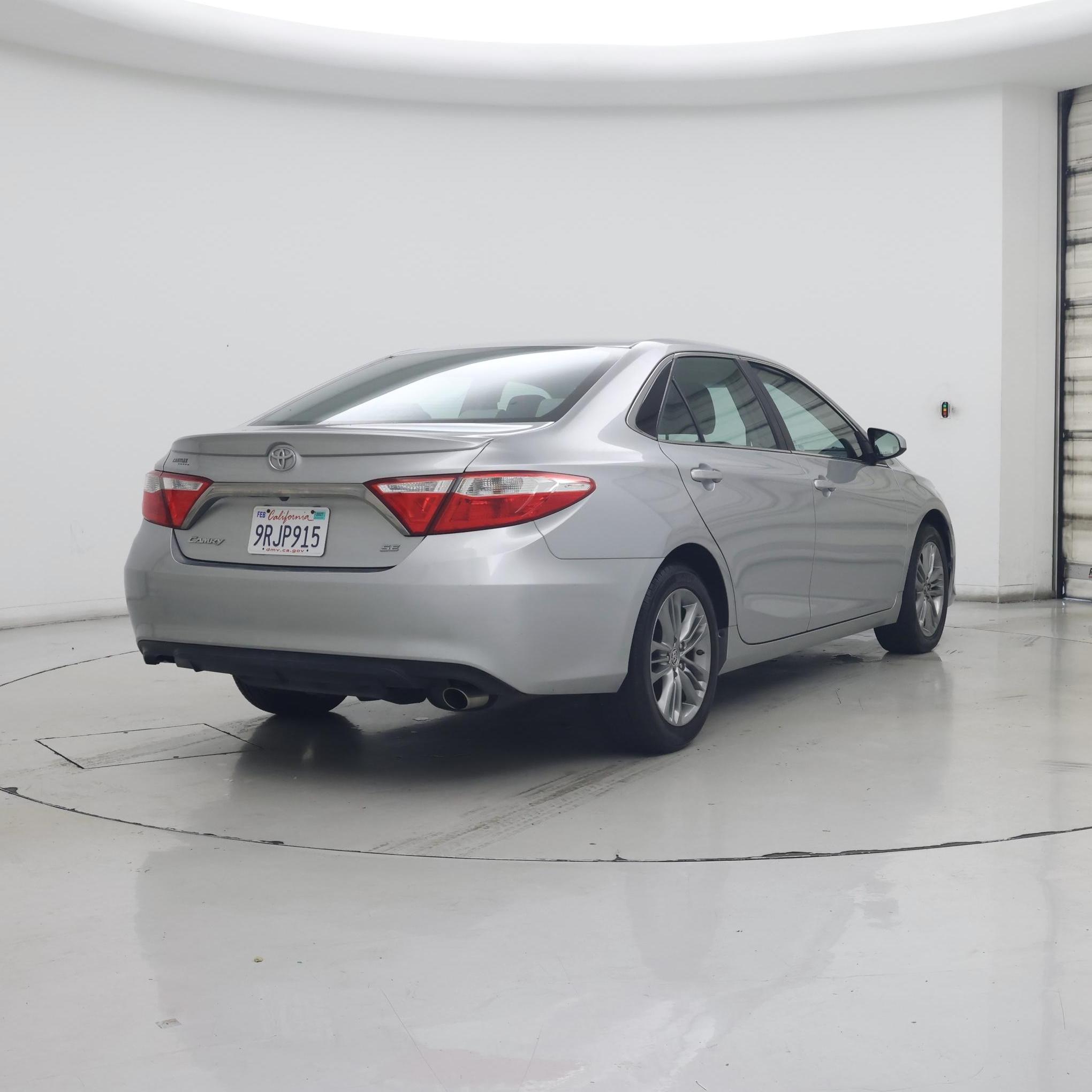 Thumbnail: 2015 Toyota Camry - 8