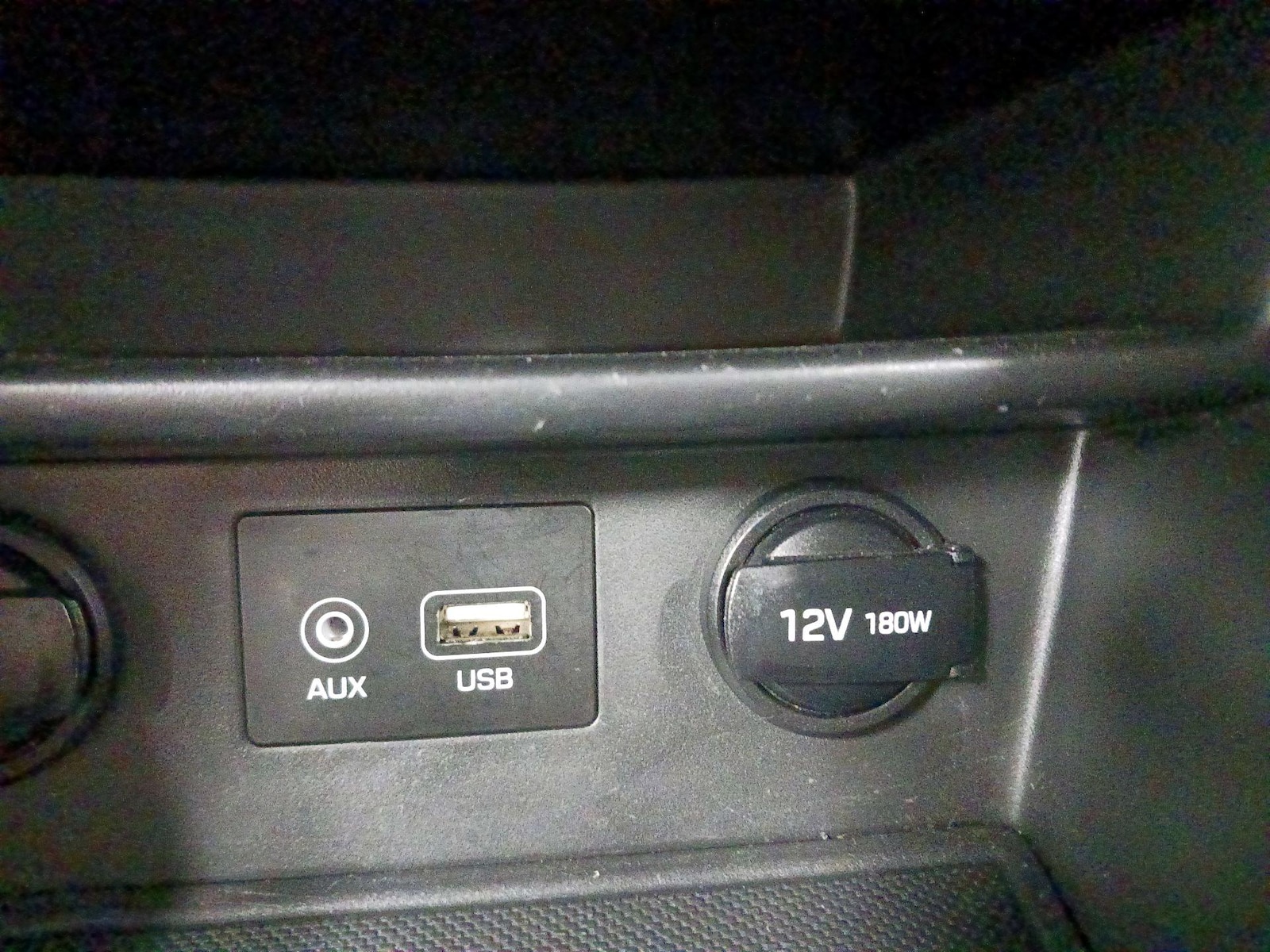 2021 Hyundai Kona SE - Photo 19