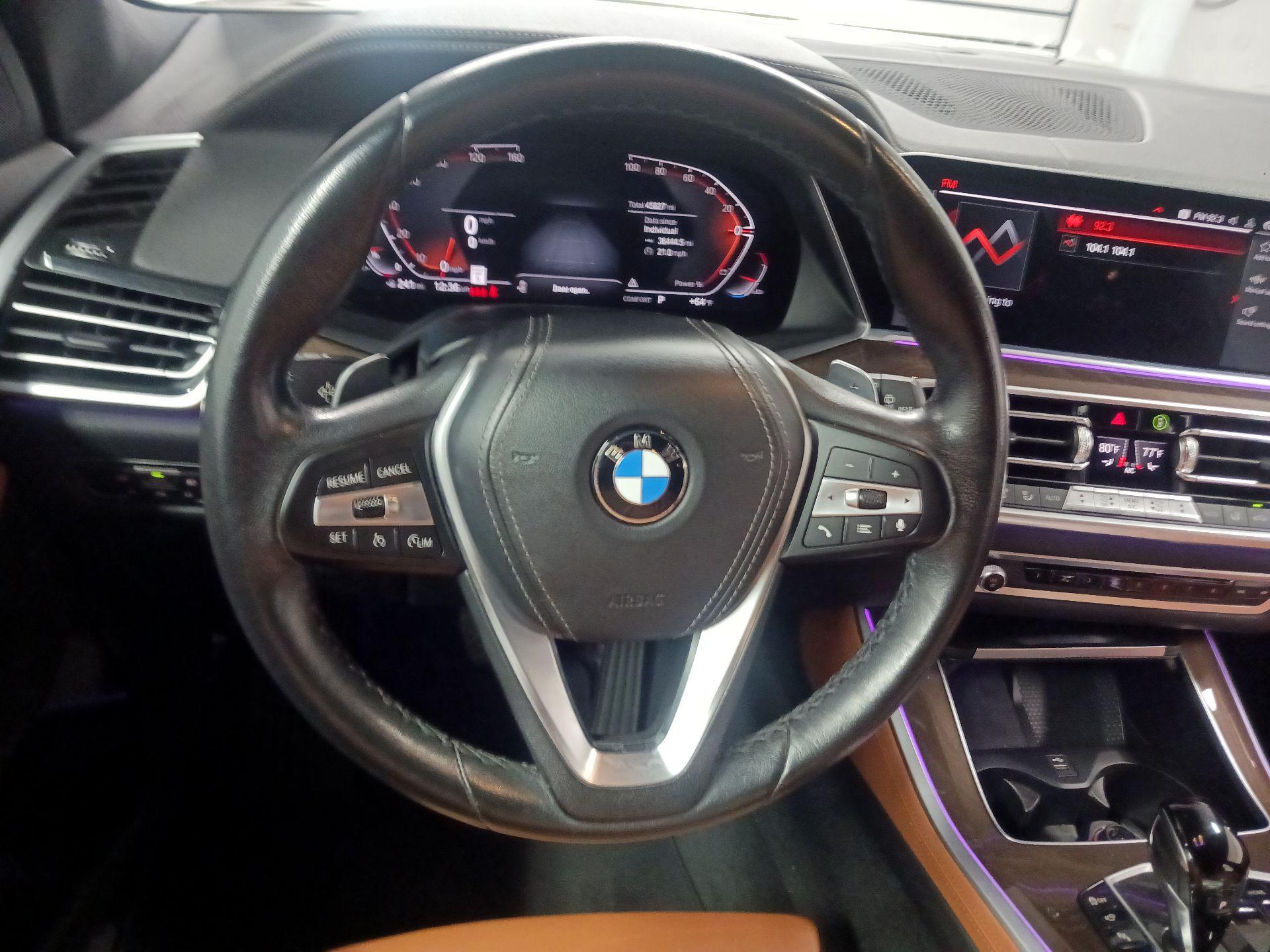 Thumbnail: 2022 BMW X5 - 10