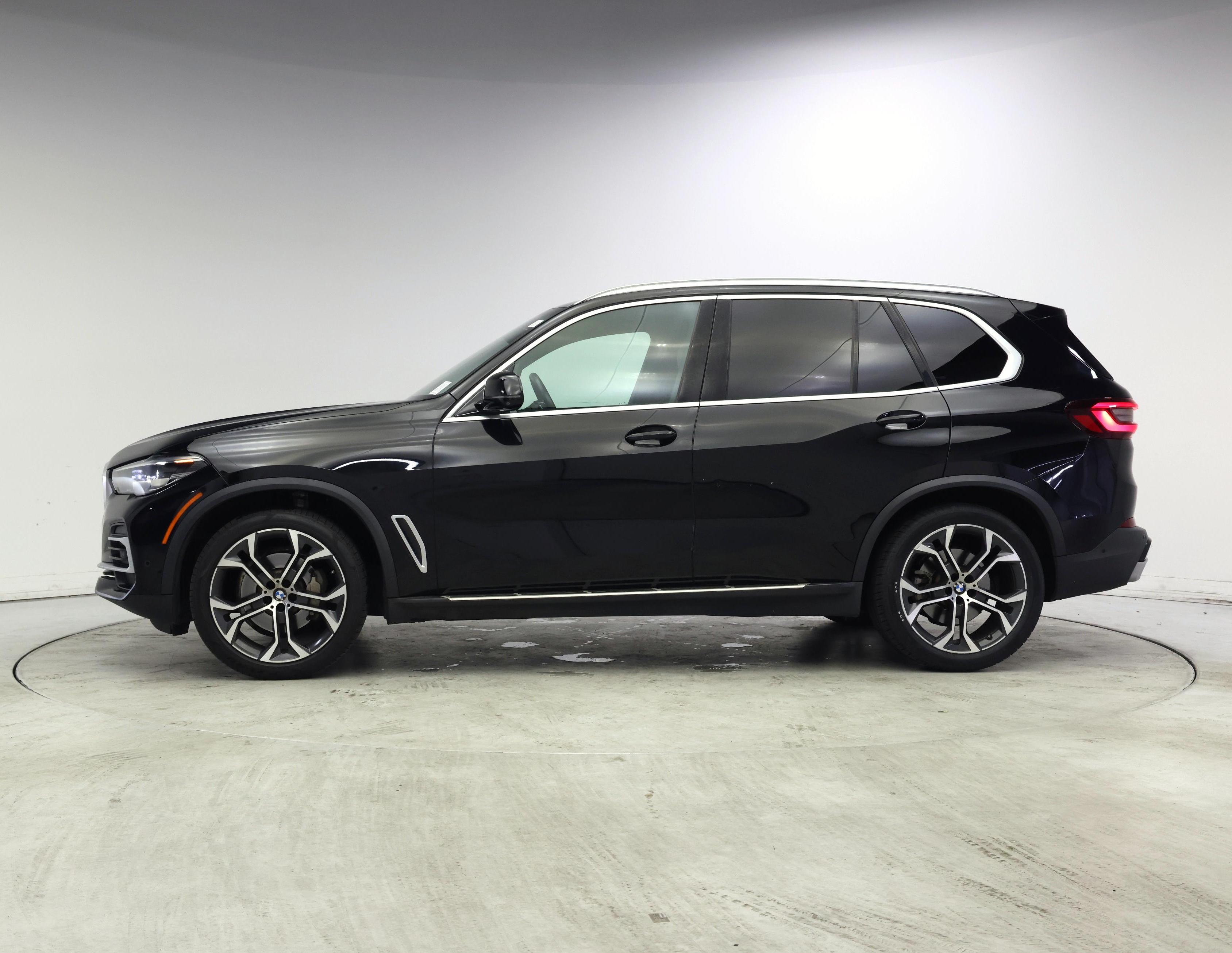 Thumbnail: 2022 BMW X5 - 3