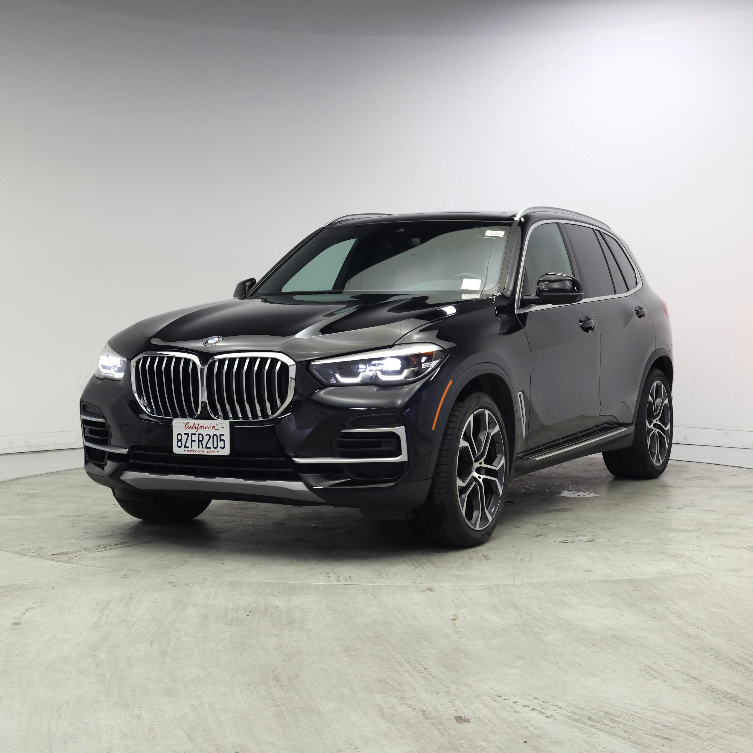 Thumbnail: 2022 BMW X5 - 4