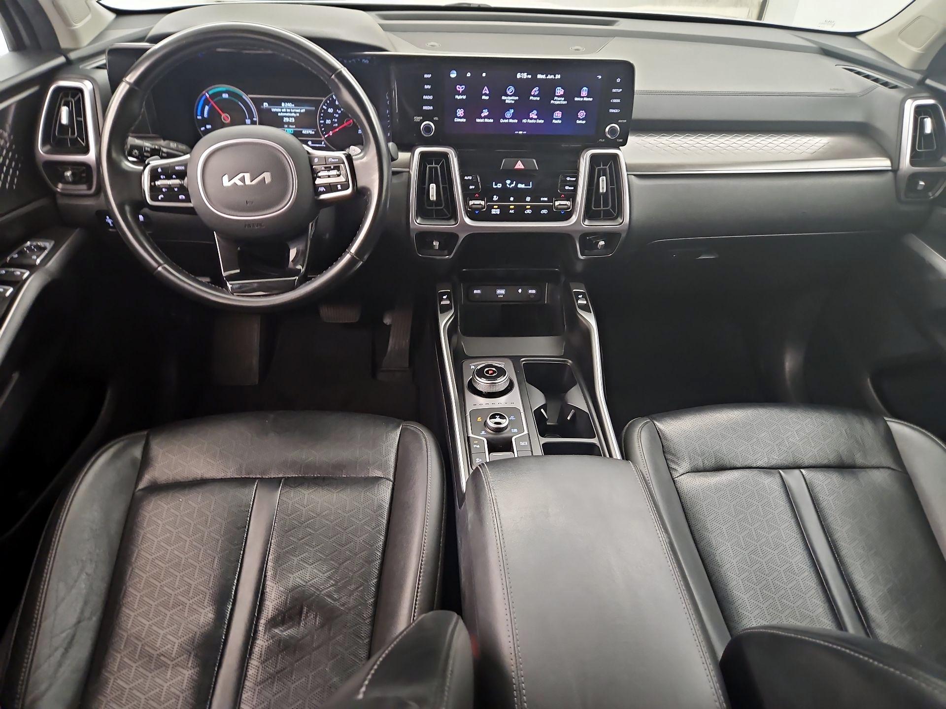 Thumbnail: 2023 Kia Sorento - 9