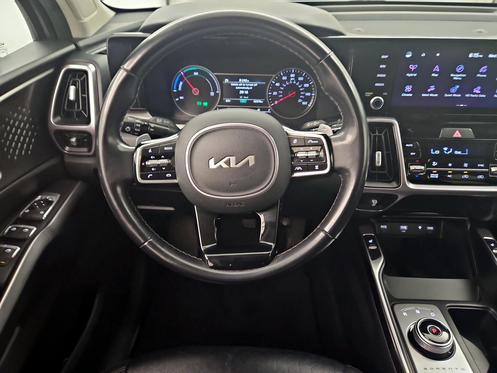Thumbnail: 2023 Kia Sorento - 10