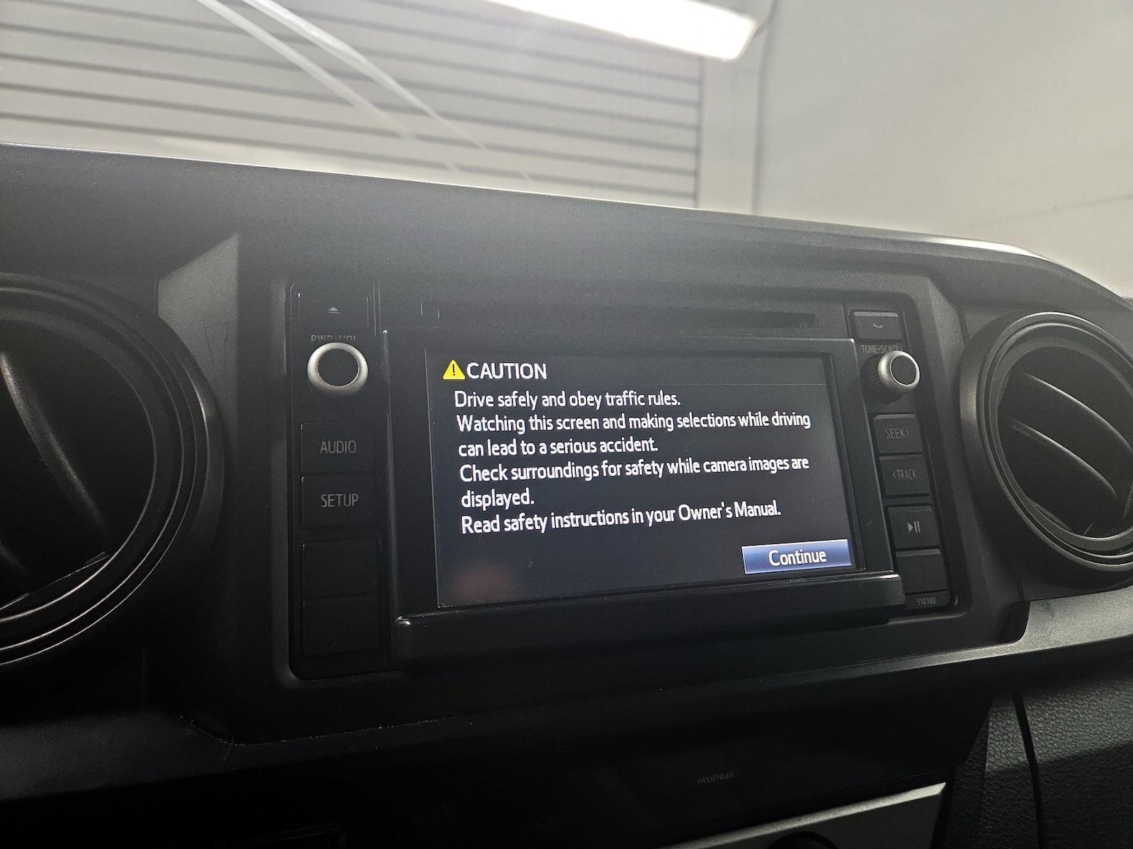 2016 Toyota Tacoma SR - Photo 15