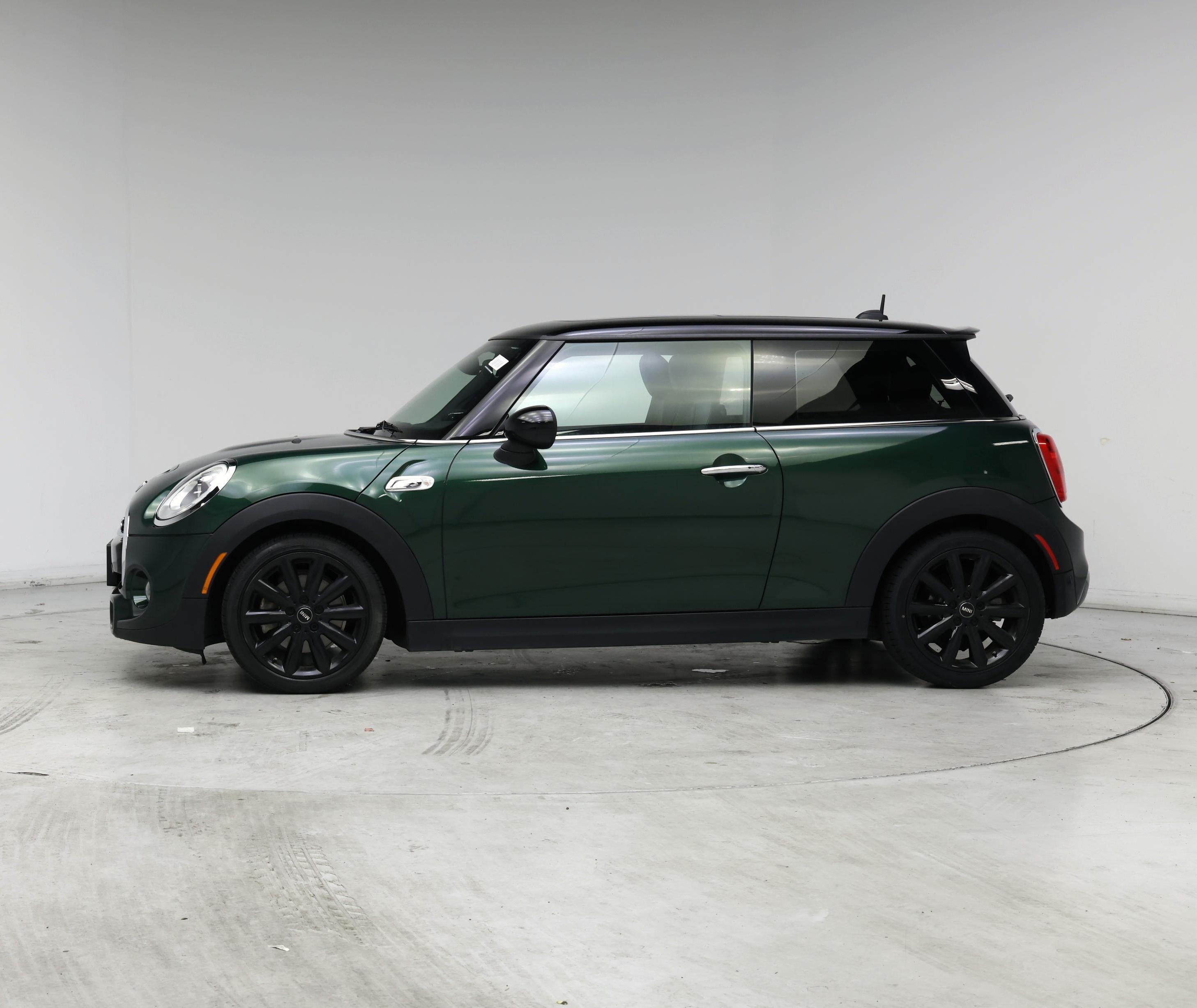 Thumbnail: 2018 MINI Cooper Hardtop - 3